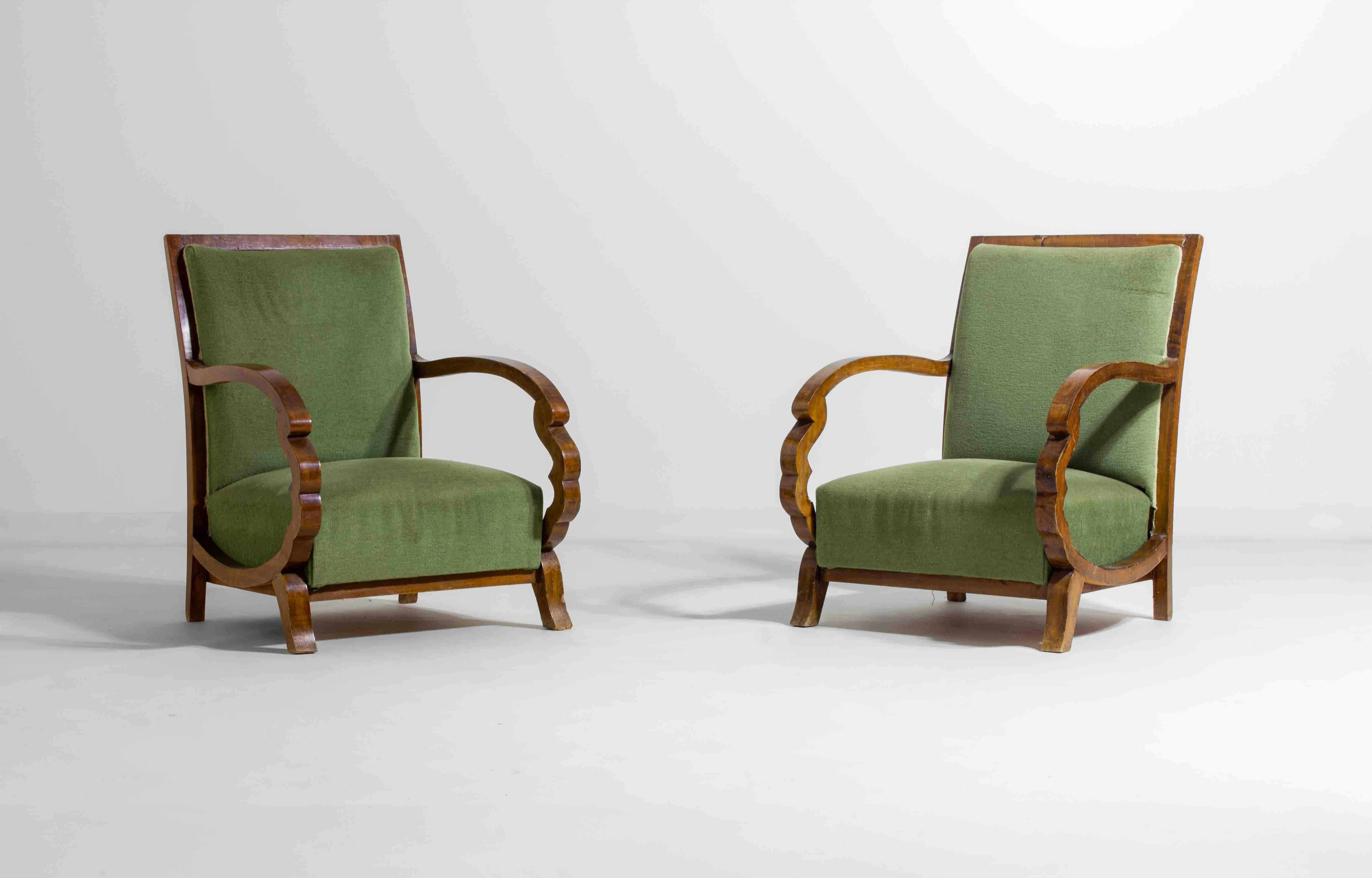 Art Deco Curved art deco lounge chairs, Italy 1930s For Sale