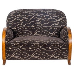Loveseat Art Déco à dossier incurvé avec nouveau tissu d'ameublement