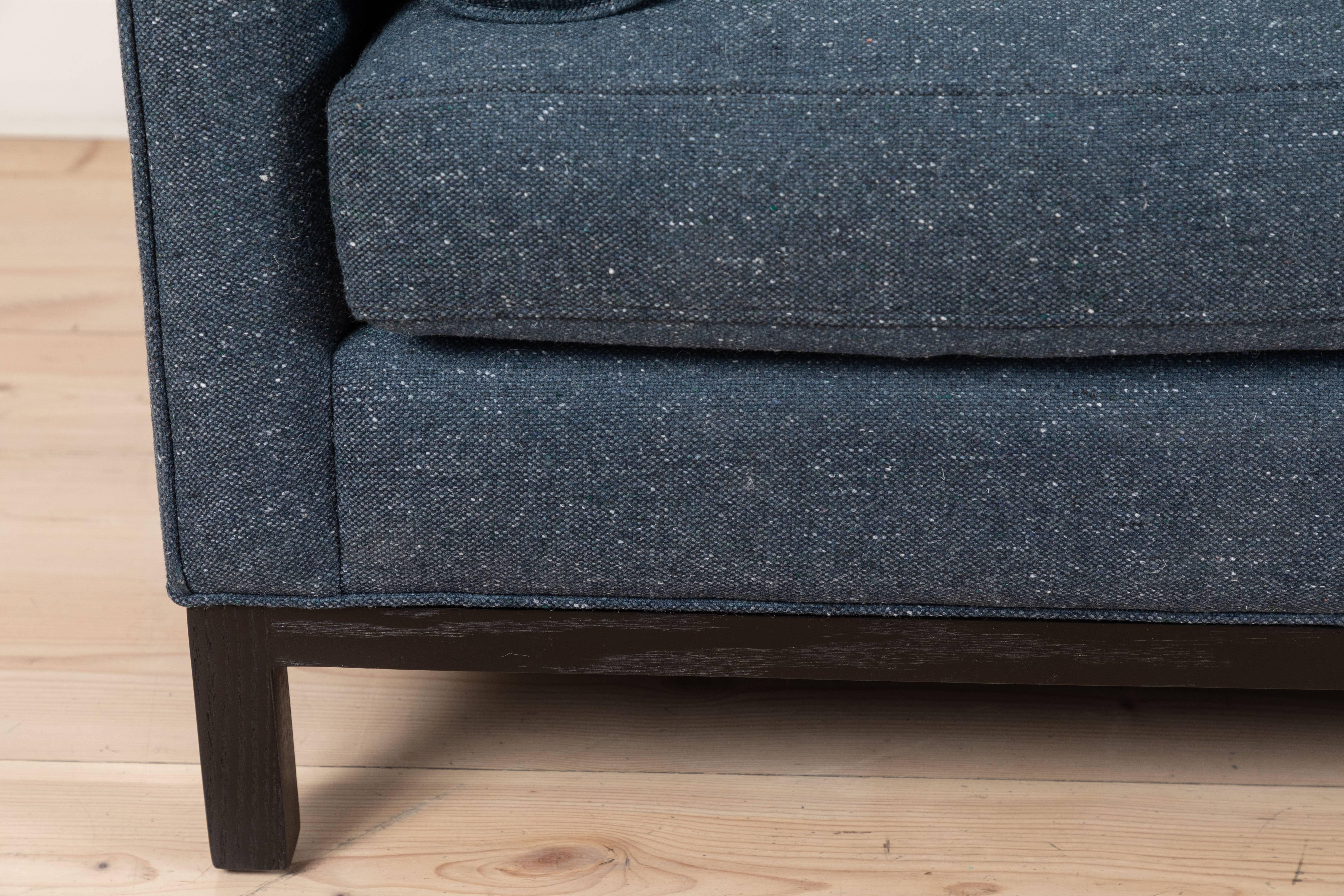 curved back sofas