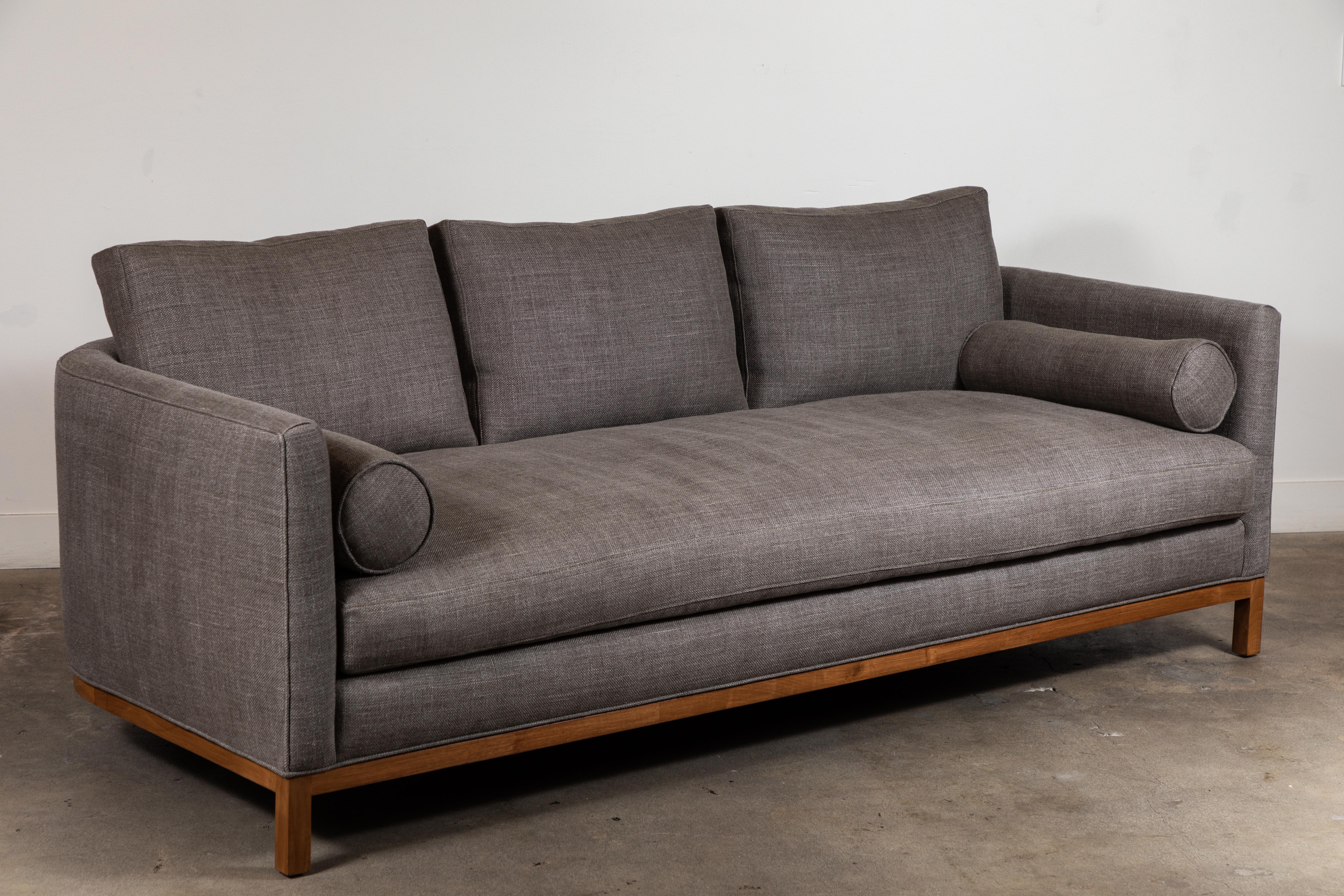 Curved Back Sofa by Lawson-Fenning In New Condition In Los Angeles, CA