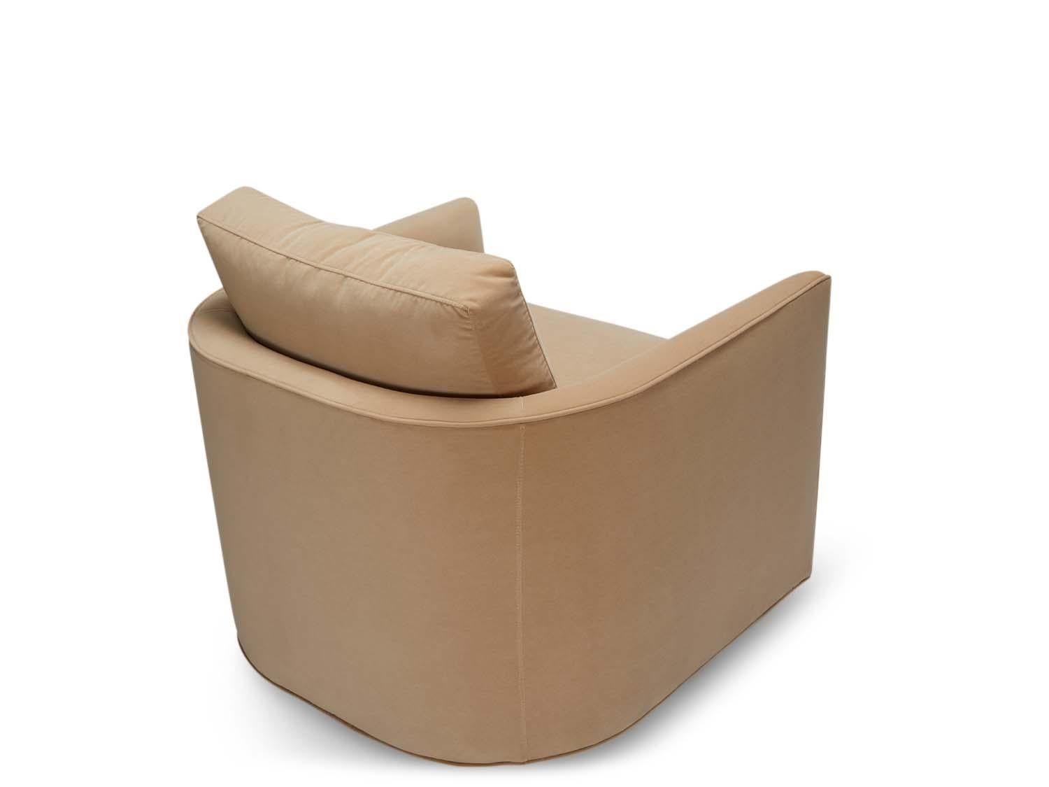 Mid-Century Modern Curved Back Swivel Chair by Lawson-Fenning For Sale