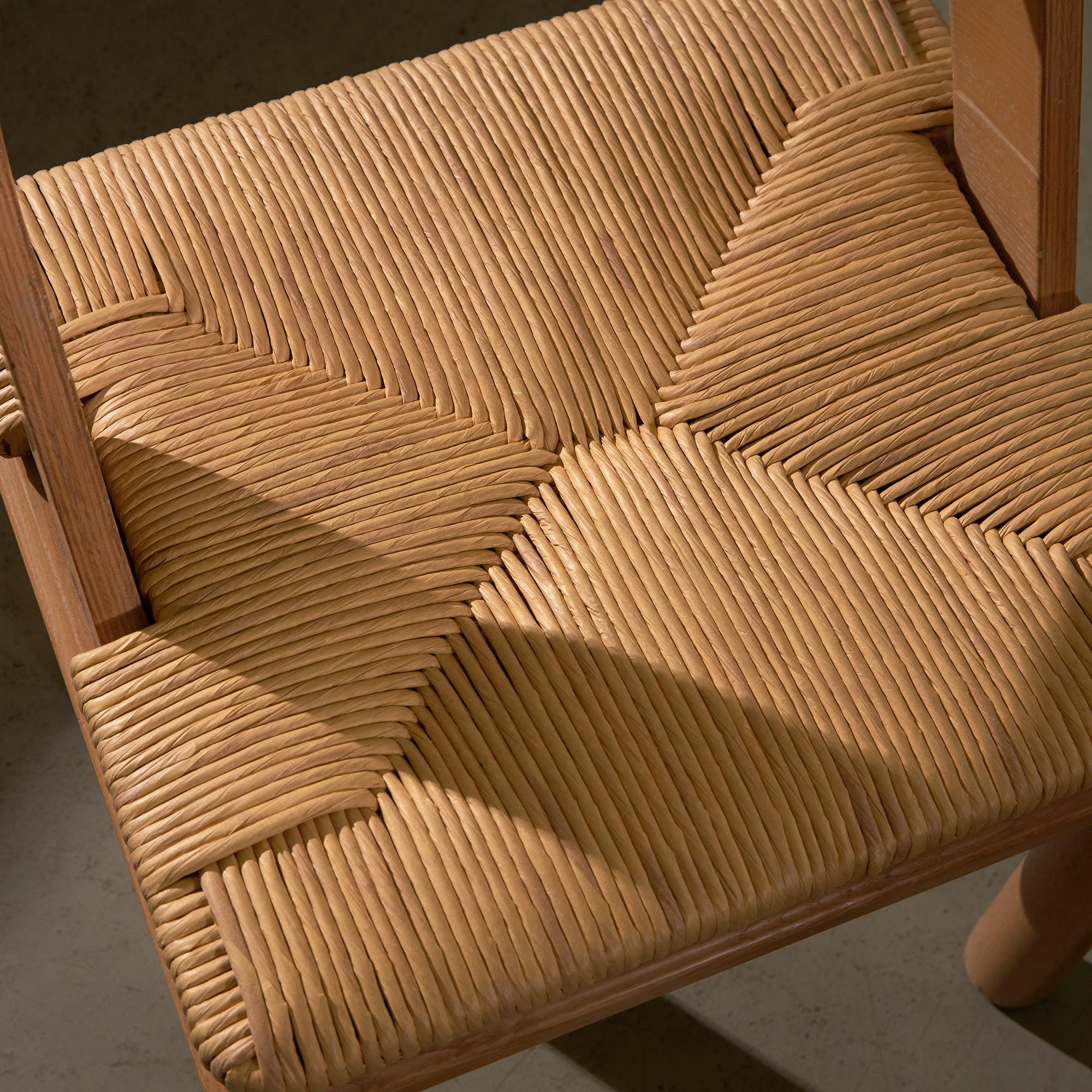 Curved Backrest Wooden and Wicker Chair 2