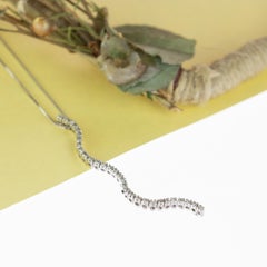 Curved Bar Diamond 18k White Gold Pendant Chain Serpent Snake Crafted Necklace
