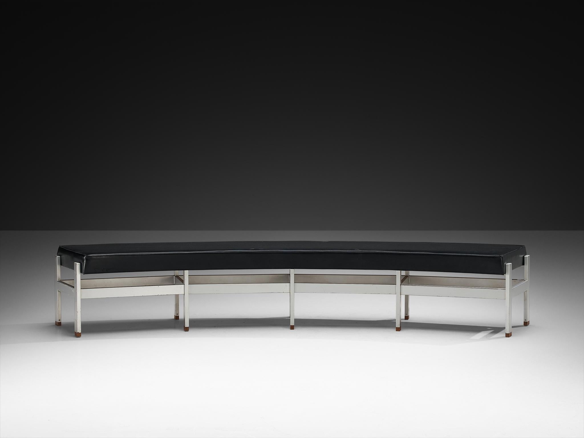 Curved Benches in Black Upholstery and Metal In Good Condition For Sale In Waalwijk, NL
