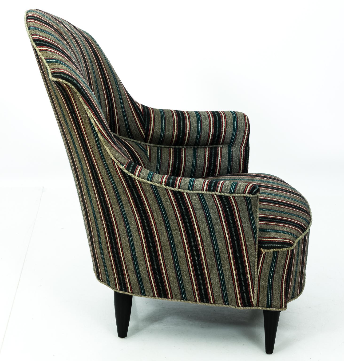 20th Century Curved Black Slipper Chair, circa 1970