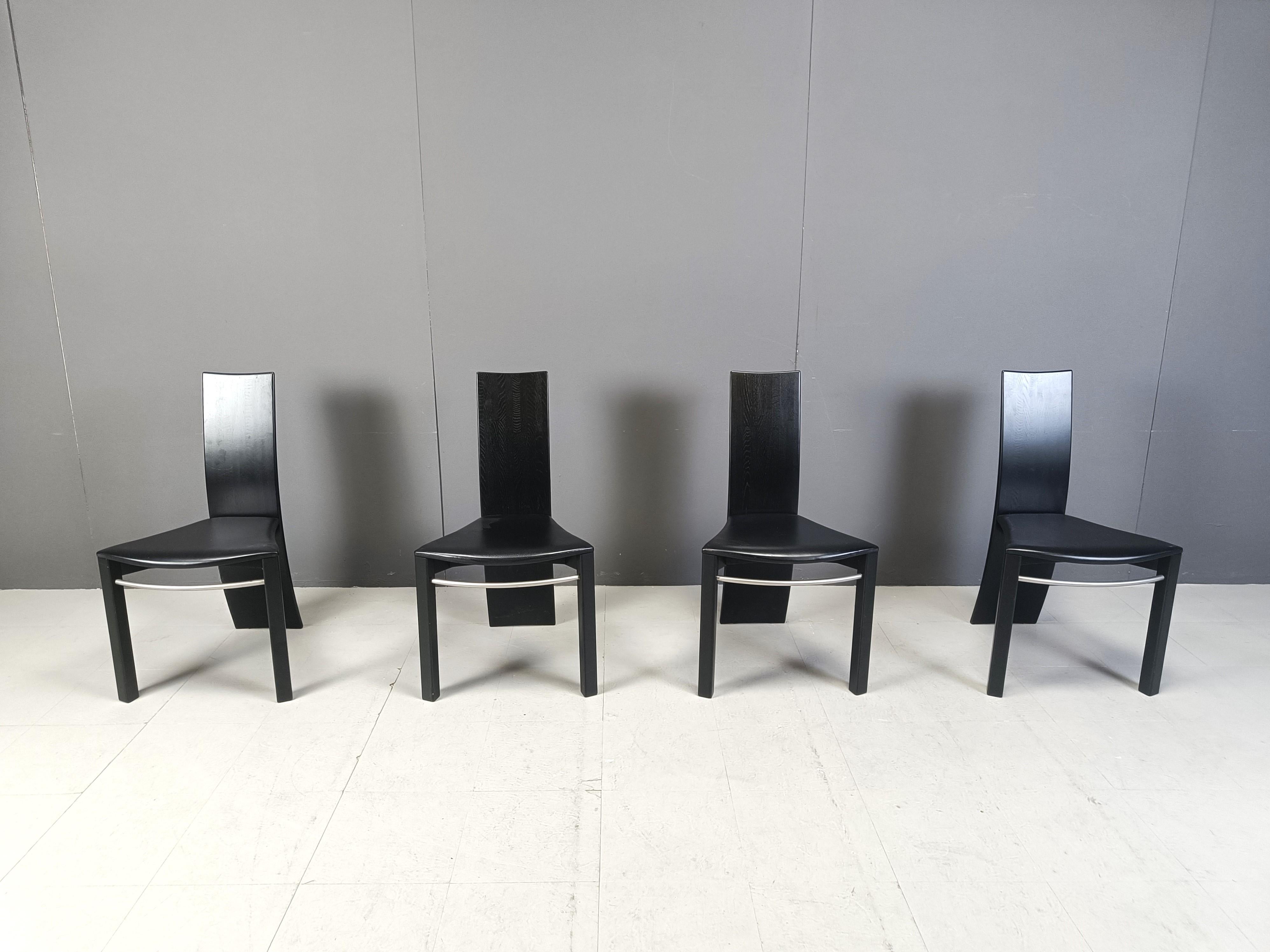 Post-Modern Curved black wooden dinng chairs, 1980s For Sale