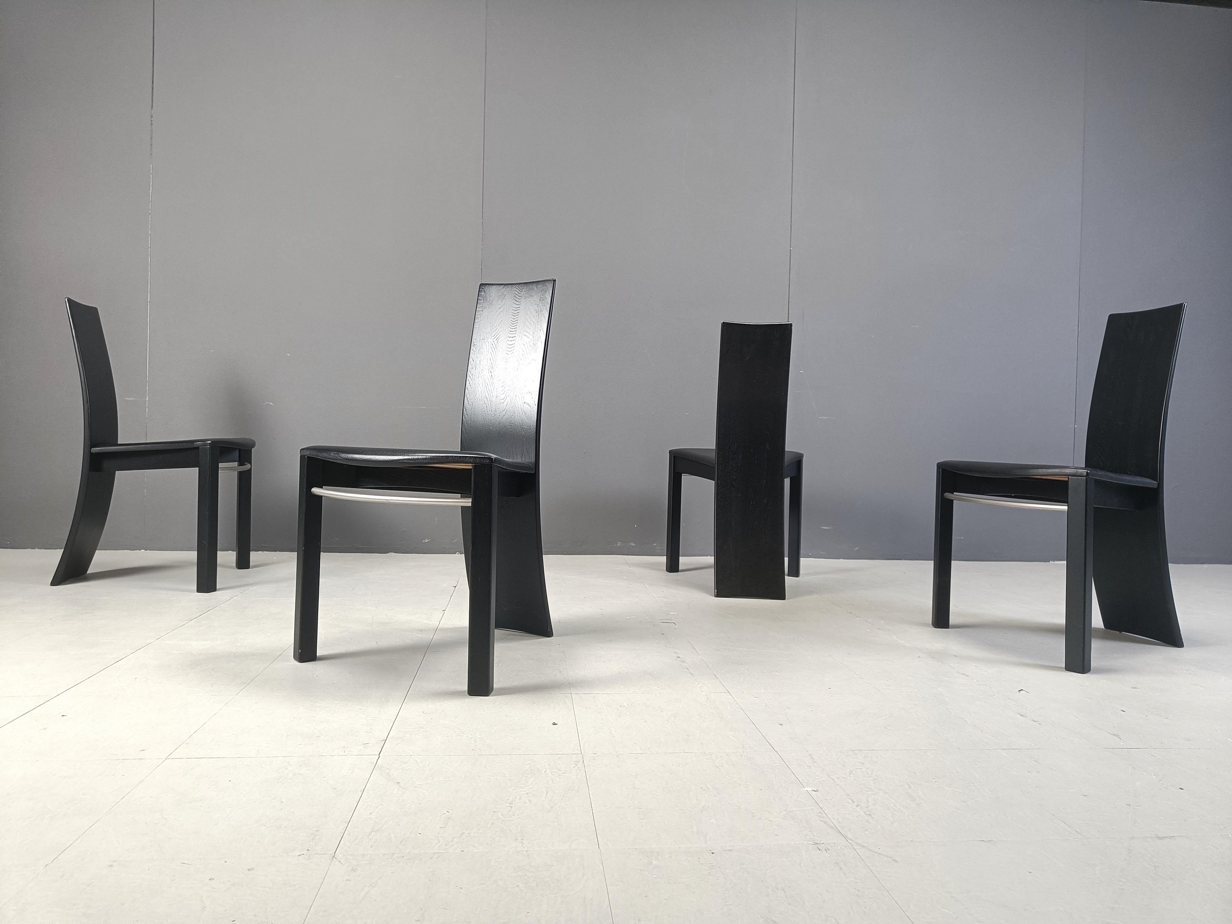 Curved black wooden dinng chairs, 1980s For Sale 1