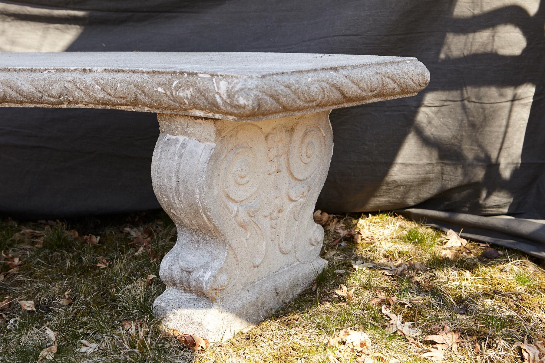 Curved Cast Stone Bench on Scrolled Leaves Base, circa 1960s, No 4 In Good Condition In Pau, FR