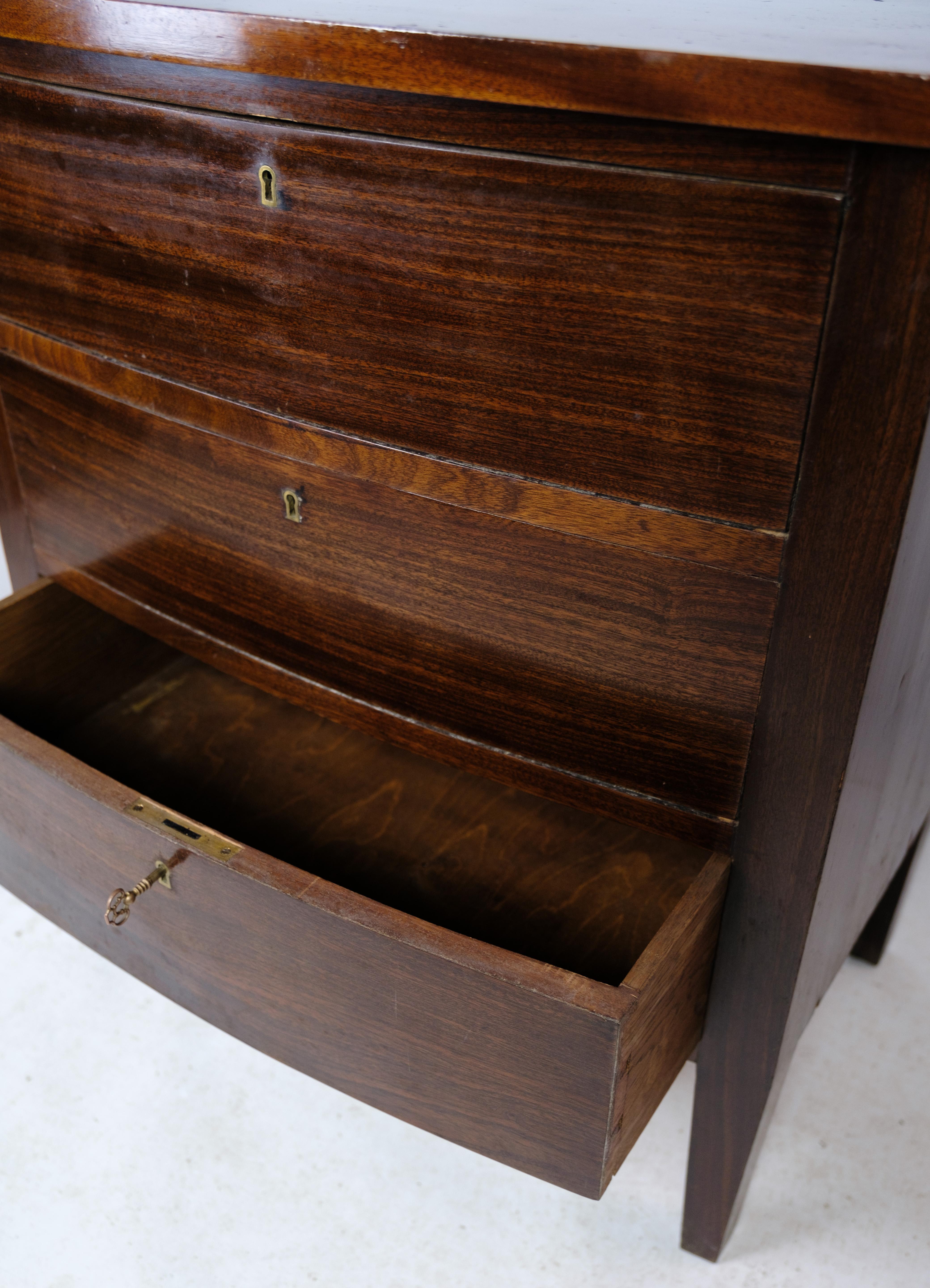 Curved Chest of Drawers, Mahogany, Three Drawers, 1890 For Sale 8