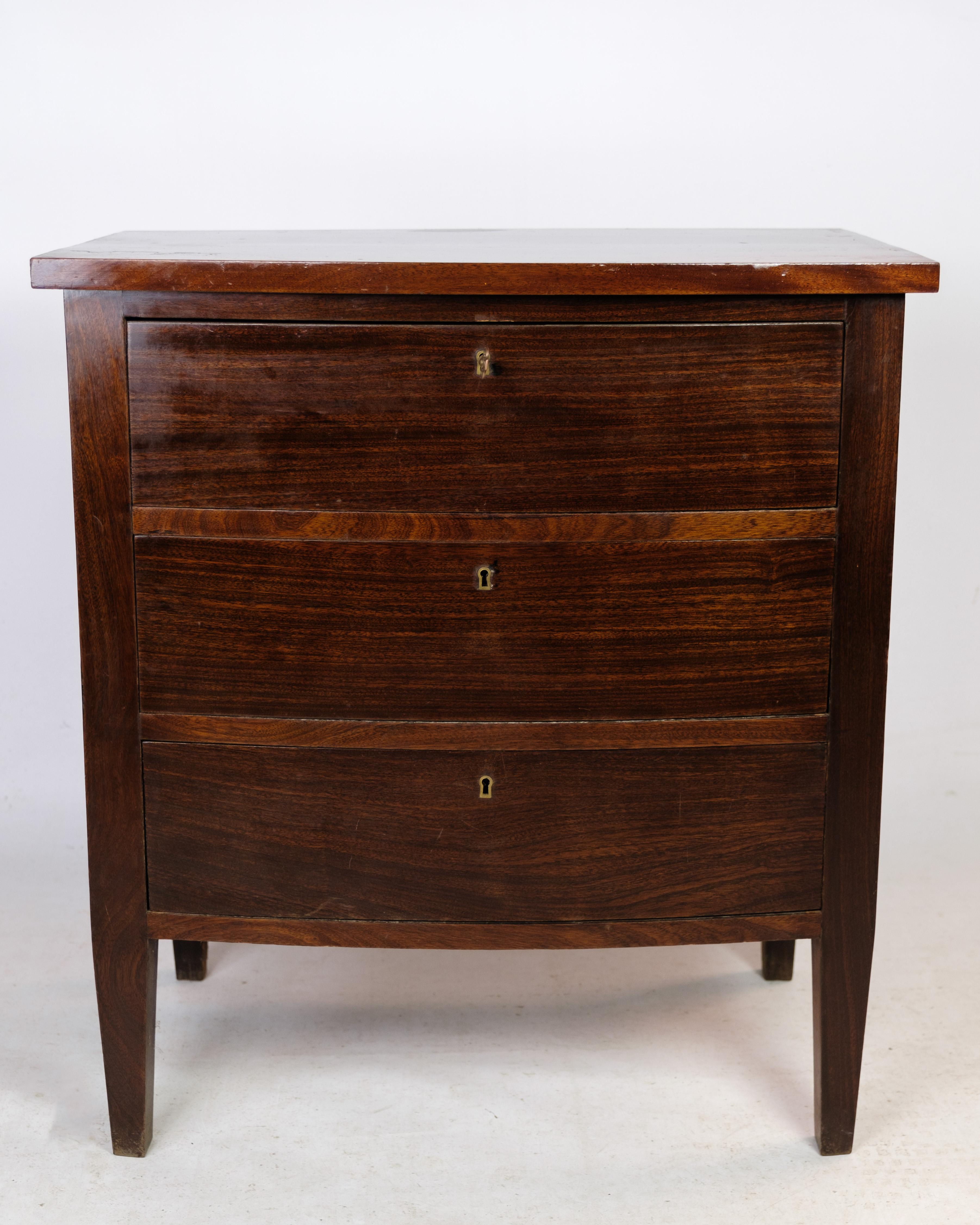 Curved Chest of Drawers, Mahogany, Three Drawers, 1890 For Sale 1