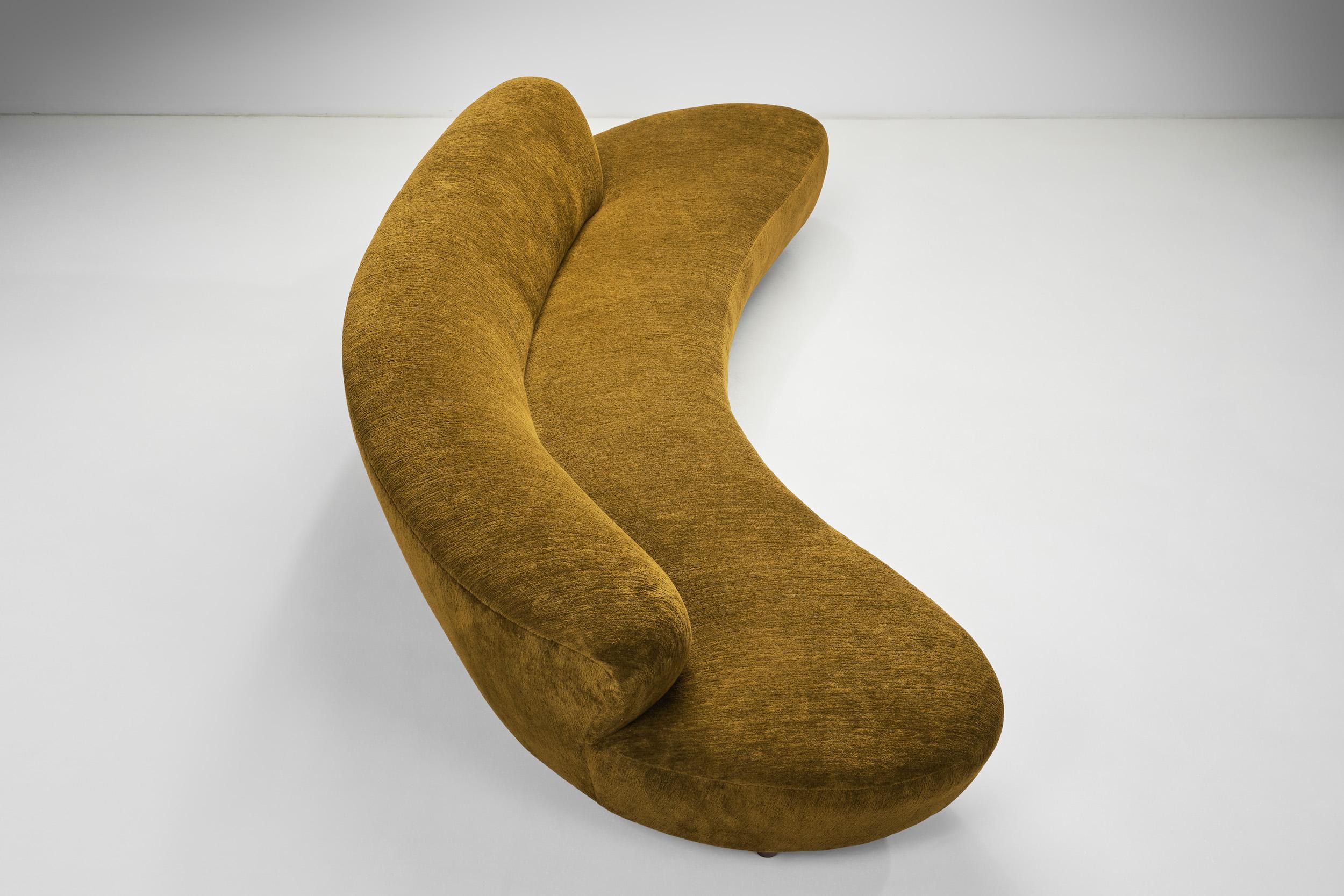 Gebogenes Wolkensofa mit erdfarbenem Bezug, Vereinigte Staaten 1980er Jahre (Ende des 20. Jahrhunderts) im Angebot