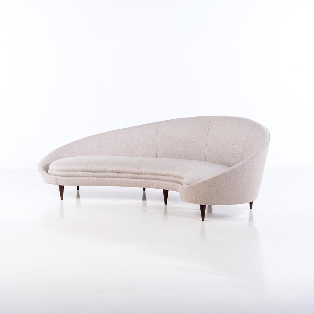 Fabric Curved Comma Sofa Attributed to Ico Parisi / Munari, Complimentary Reupholstery