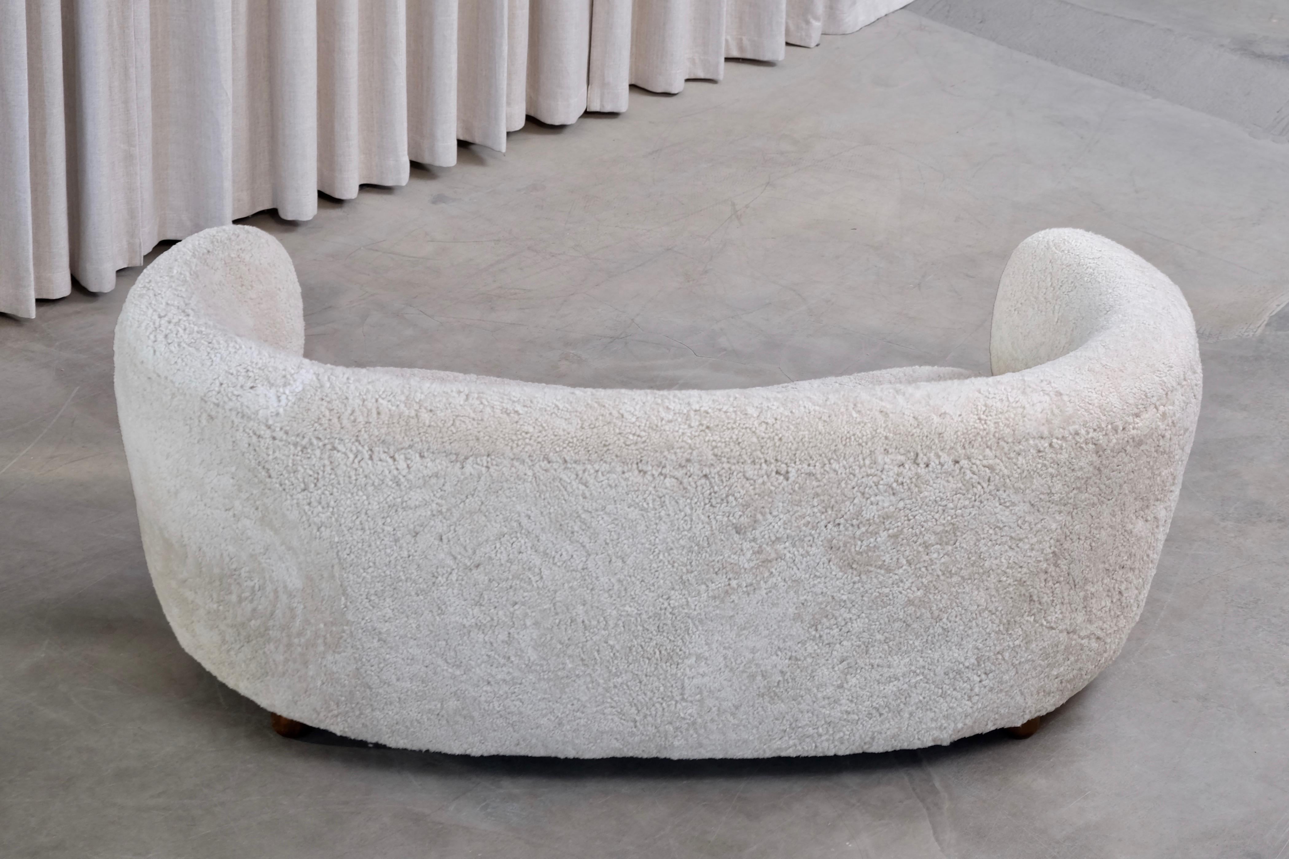 Curved Danish Sheepskin Sofa, 1940s In Excellent Condition In Stockholm, SE