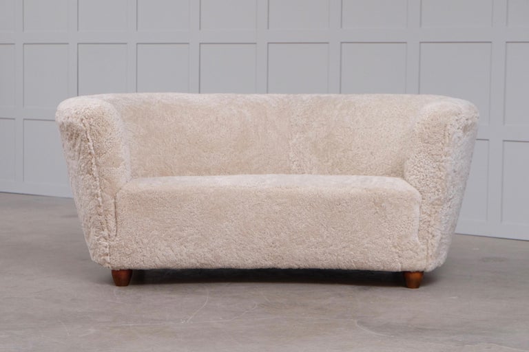 Curved Danish Sheepskin Sofa, 1940s In Good Condition For Sale In Stockholm, SE