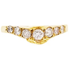 Vintage Curved Diamond Ring, 0.30 Carat Diamond, Estate Diamond Wedding Band 18K Gold