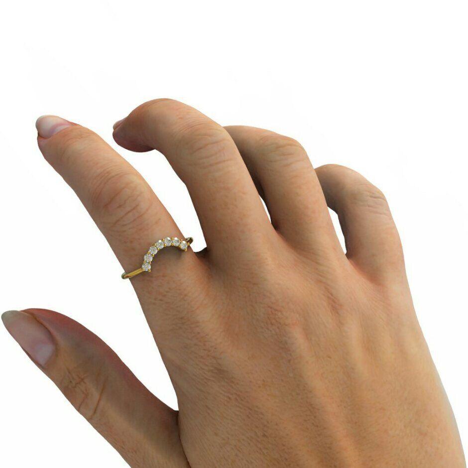 Anneau de mariage en or 14K avec diamant rond et courbé Bague empilable Cadeau de la Saint-Valentin en vente 1