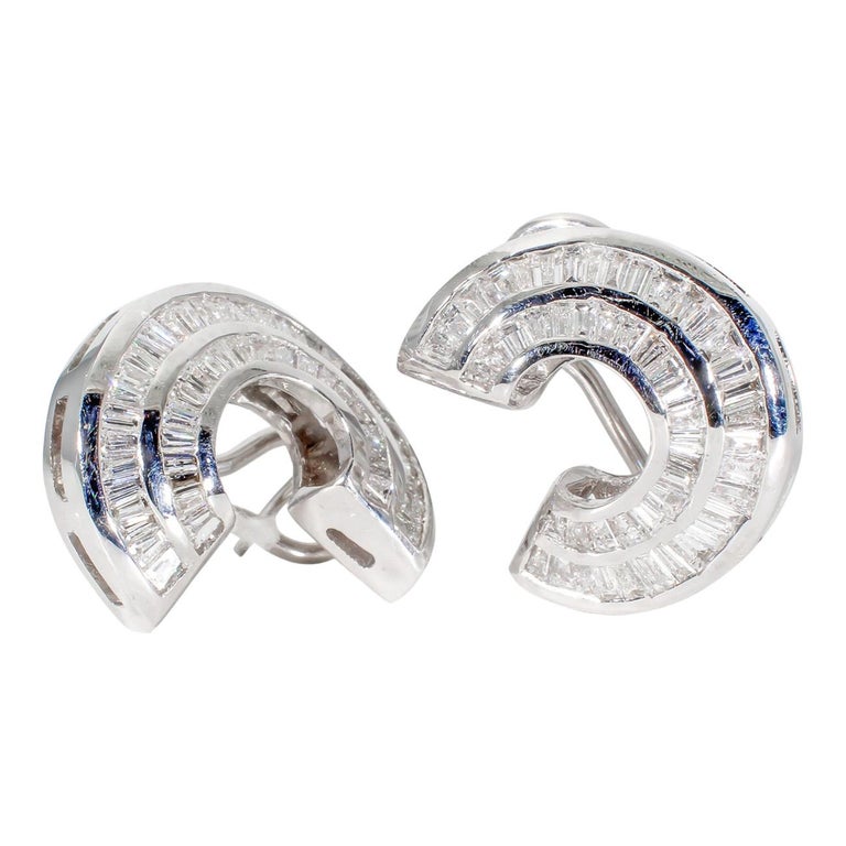 Baguette Cut Curved French Clip Earrings with Baguette Diamonds.  D2.75ct.t.w. For Sale