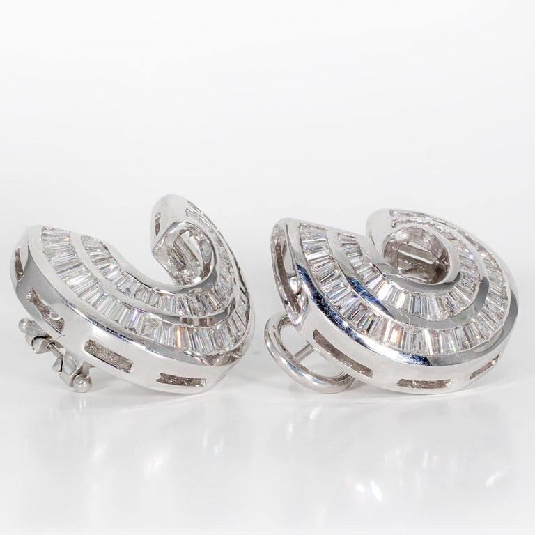 Curved French Clip Earrings with Baguette Diamonds.  D2.75ct.t.w. In New Condition For Sale In Los Angeles, CA