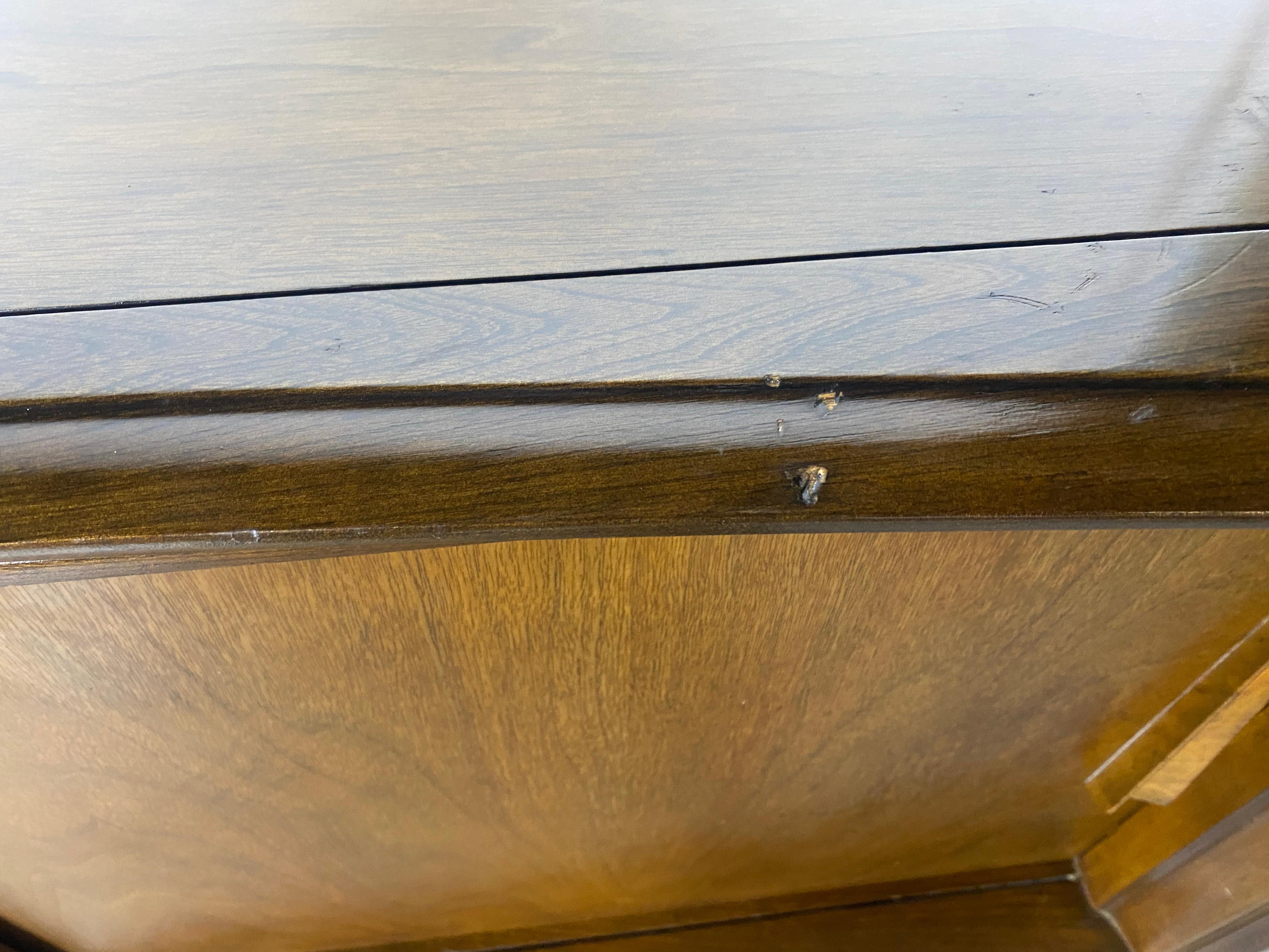 Curved front Walnut Credenza by Deilcraft. 1950’s,  Classic Modernist Design In Good Condition For Sale In Buffalo, NY