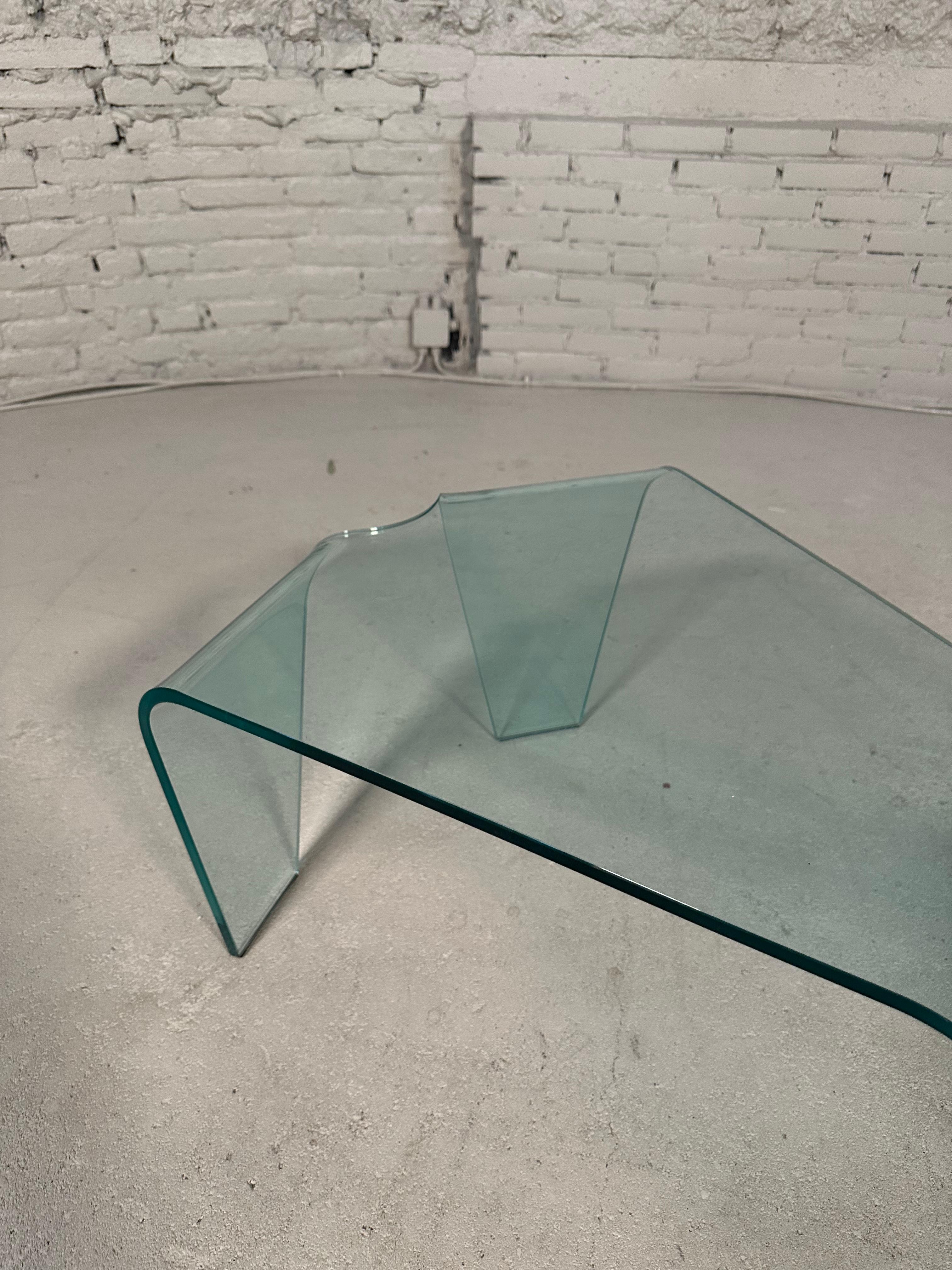 Mid-Century Modern Curved Glass Coffee Table For Sale