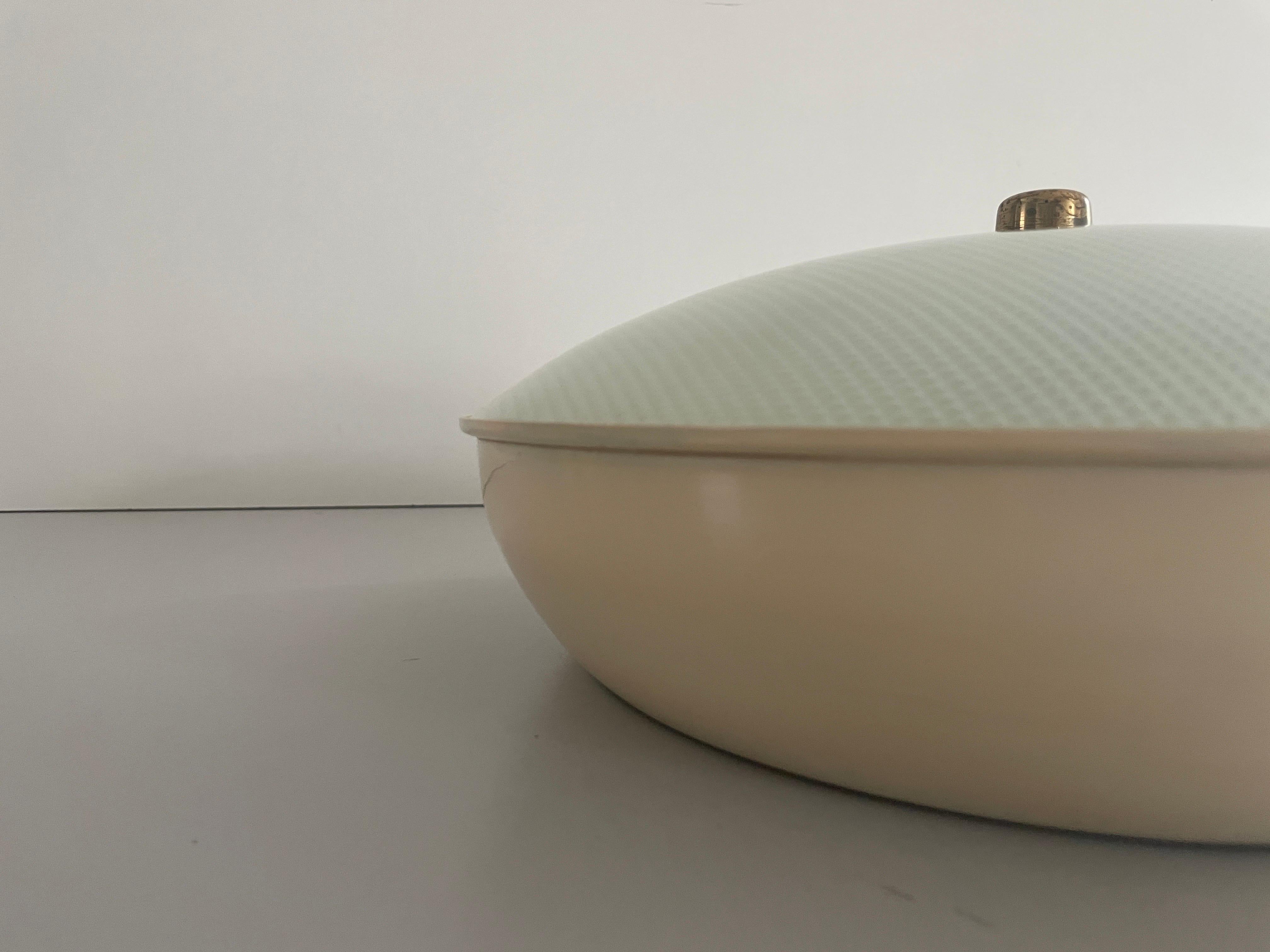 Lámpara empotrada de cristal curvado de Lumi, años 50, Italia Latón en venta