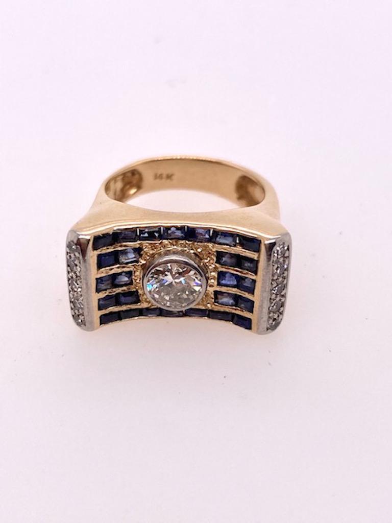 Brilliant Cut Curved Gold Diamond and Sapphire Ring