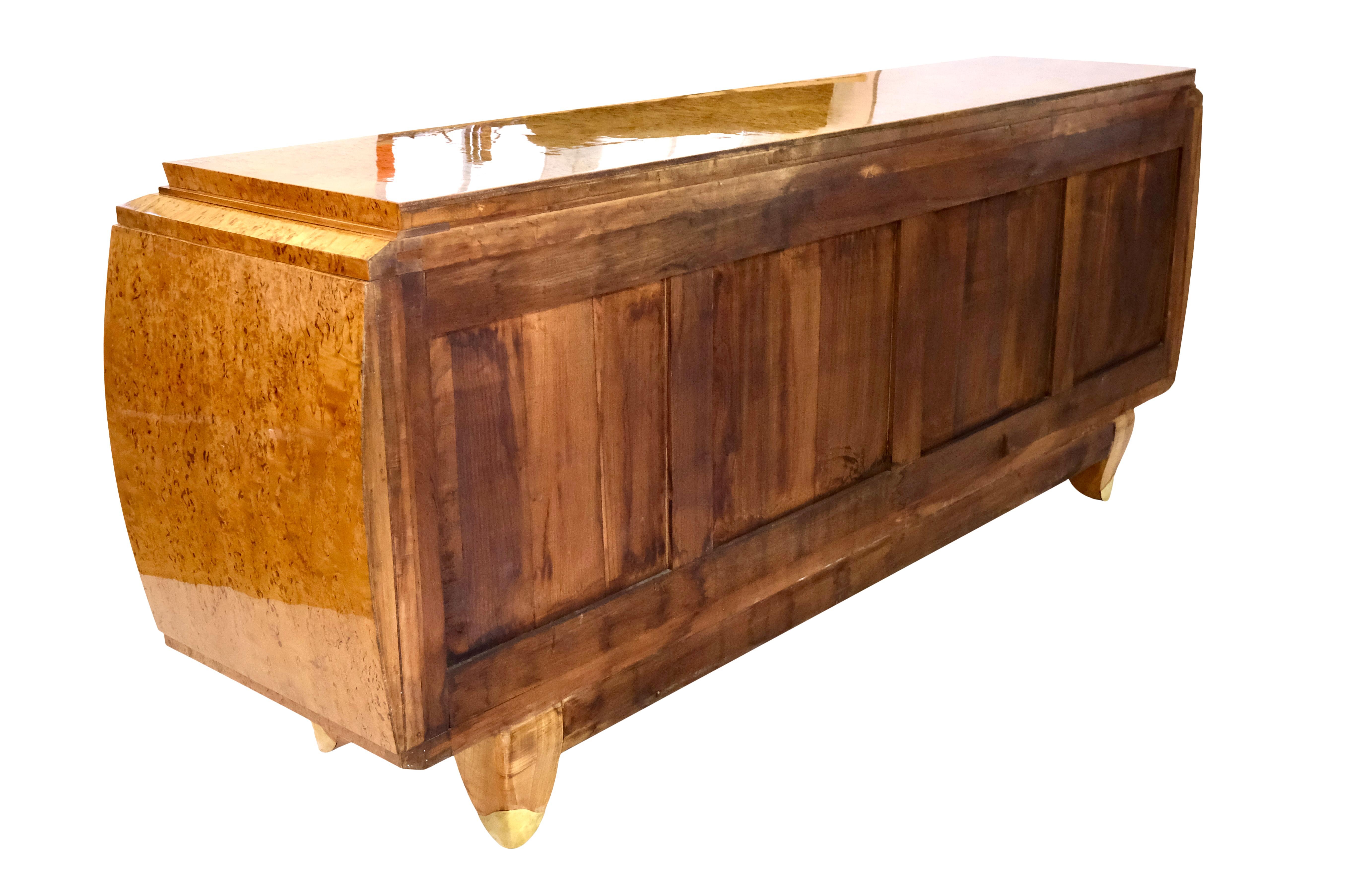 Mid-20th Century Curved hand polished Art Deco Sideboard in Birch Burl Wood with Brass Fittings For Sale