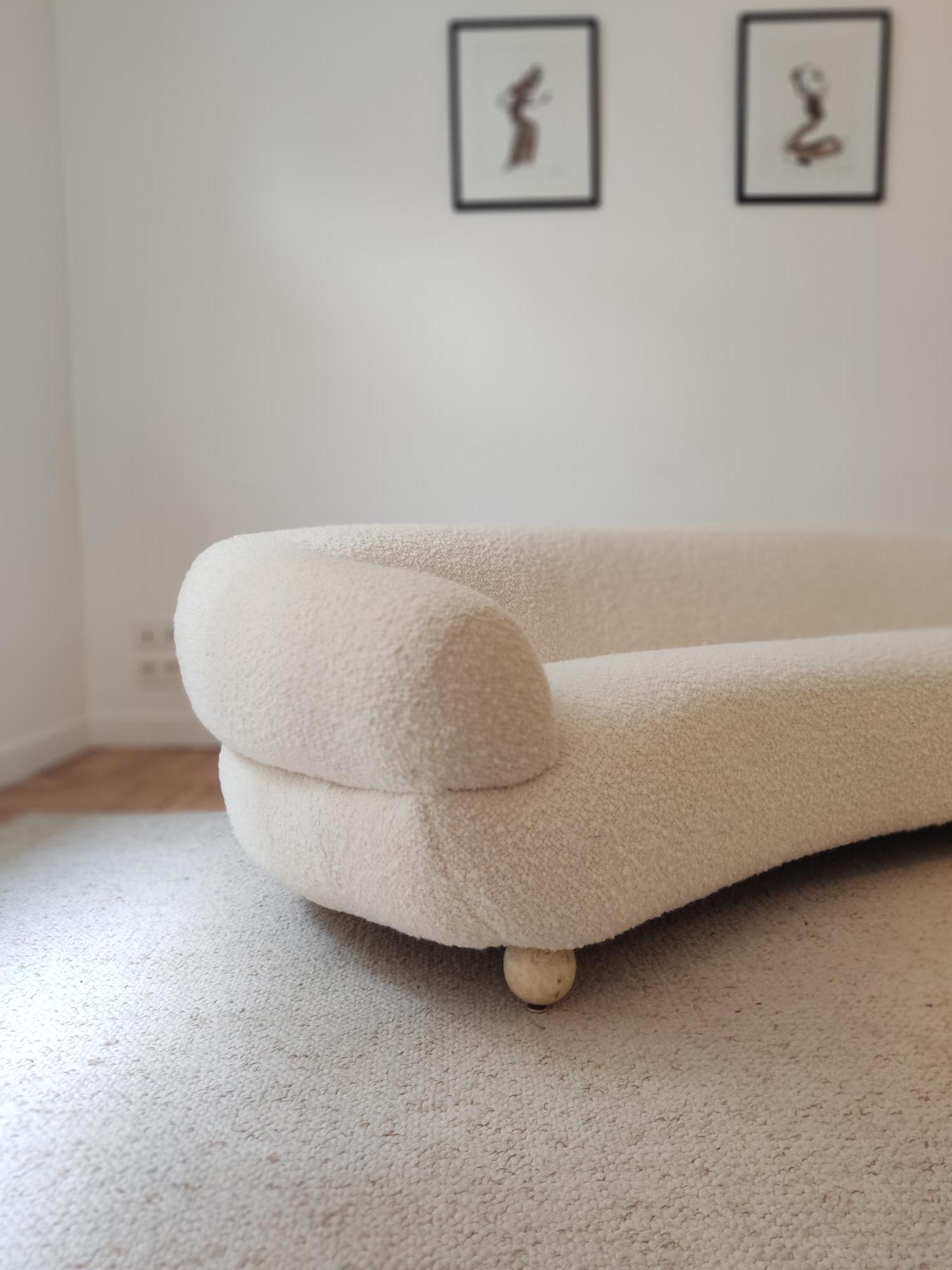 curved Italian sofa - 60s  For Sale 1