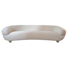 Vintage curved Italian sofa - 60s