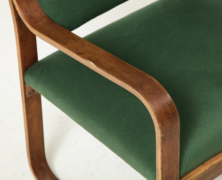 Curved Laminated Wood Armchair in Green Cashmere by Giuseppe Pagano, c. 1940s For Sale 5