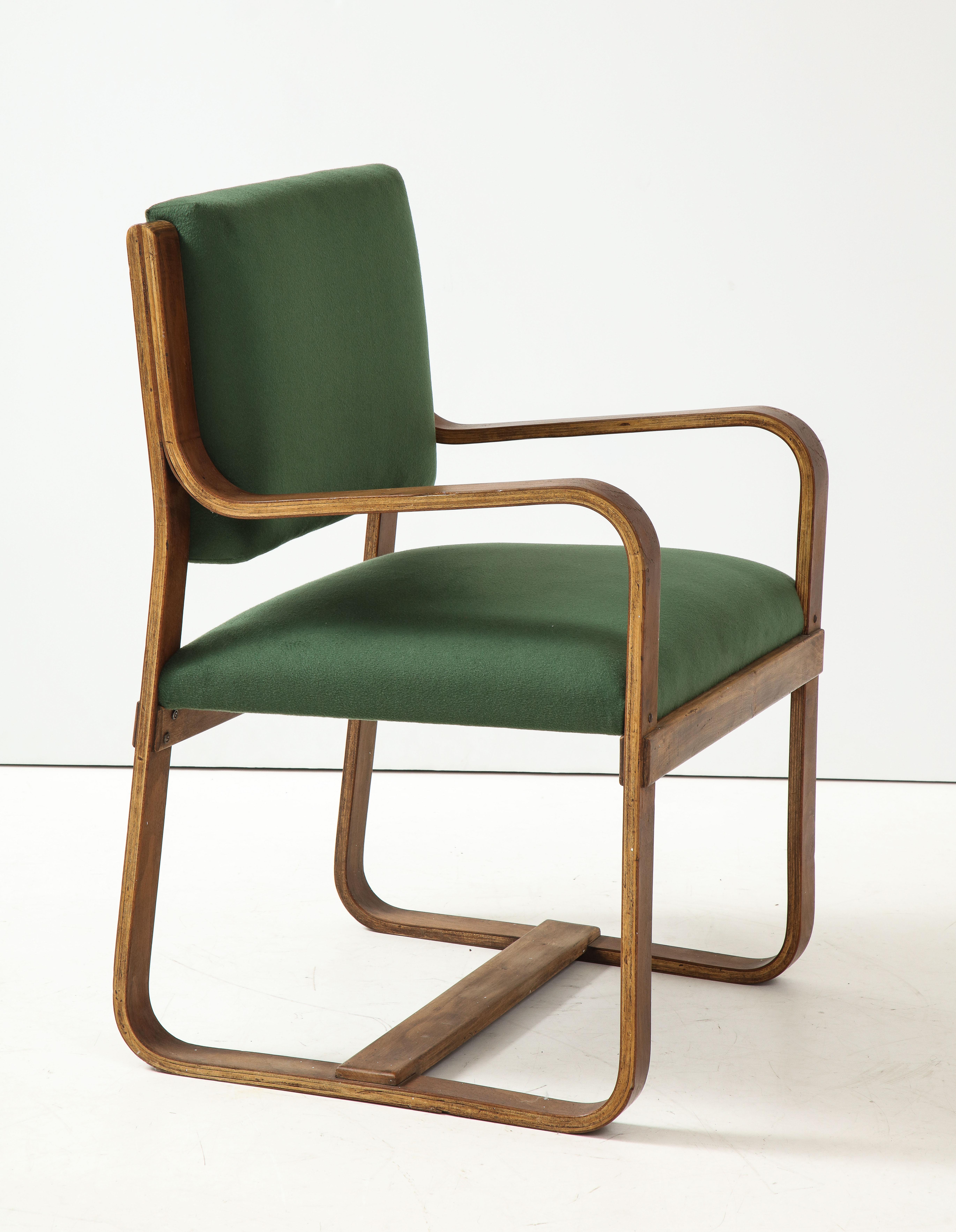 Italian Curved Laminated Wood Armchair in Green Cashmere by Giuseppe Pagano, c. 1940s For Sale
