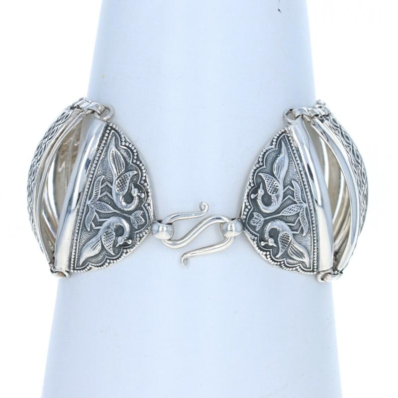 Donna Bracciale a maglie curve, pavoni incisi in argento sterling in vendita