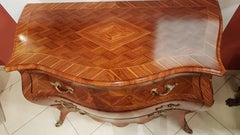 Louis XV Hand-Crafted Curved Rosewood Italian Chest of Drawers, 1960