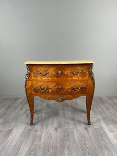 Curved Louis XV-style Chest Of Drawers With Marquetry, 20th Century