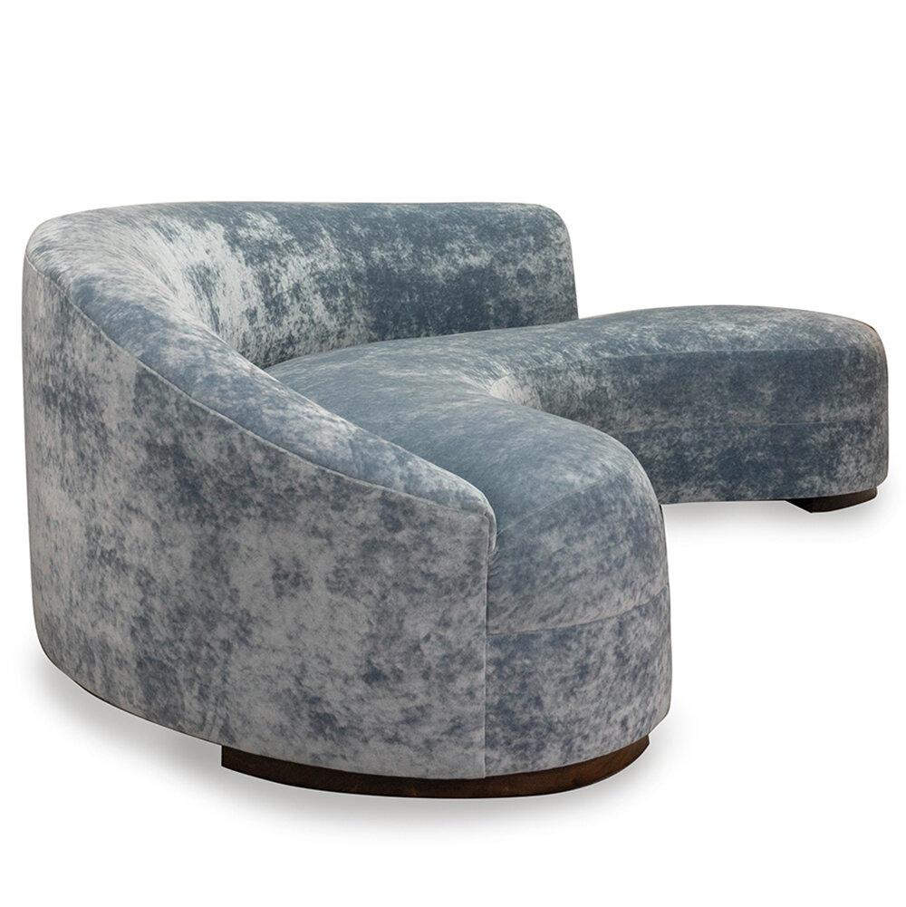 Velours Canapé incurvé de style milieu de siècle à assise et dossier serrés en vente