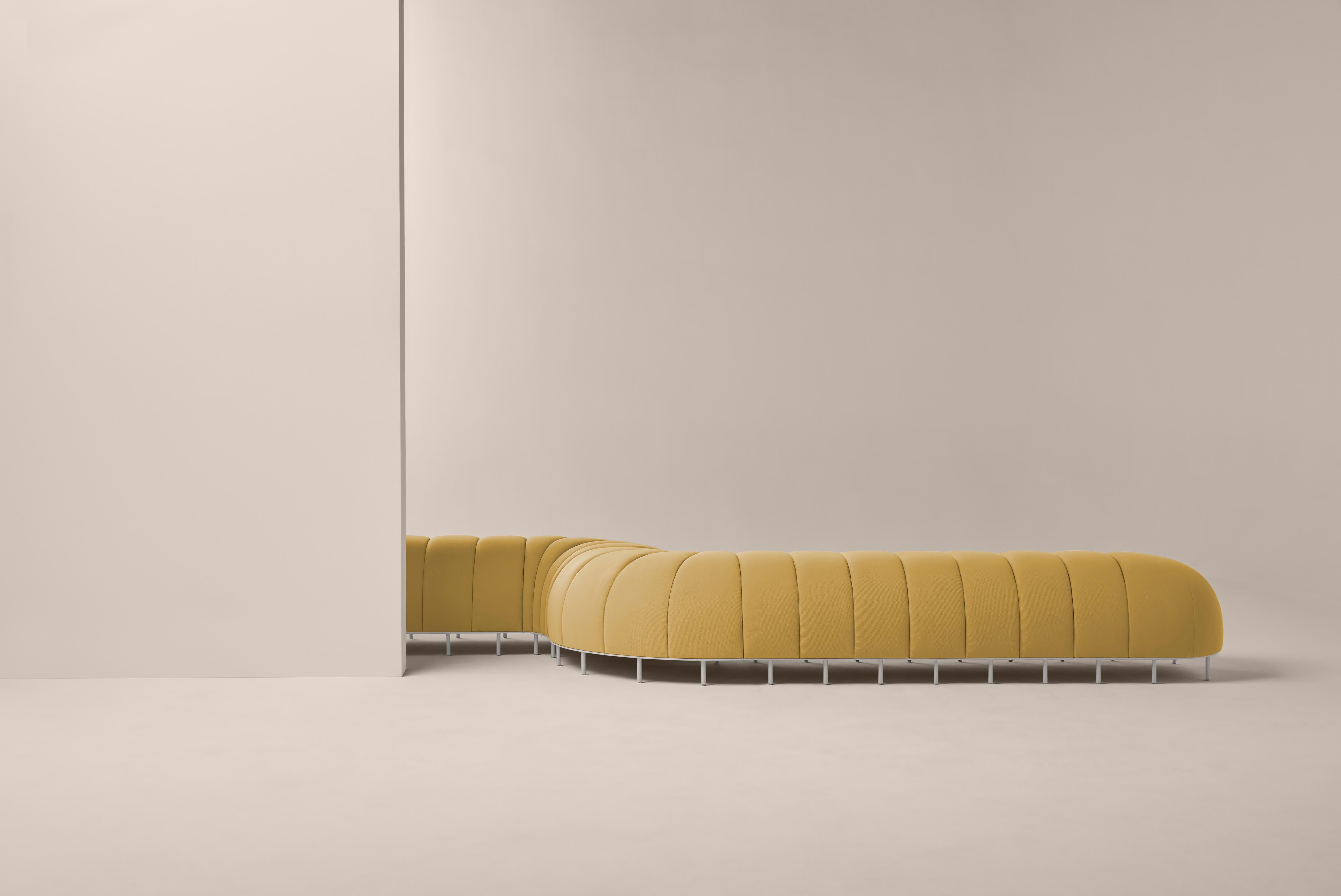 Curved Module 22.5° Worm Bench by Pepe Albargues For Sale 4