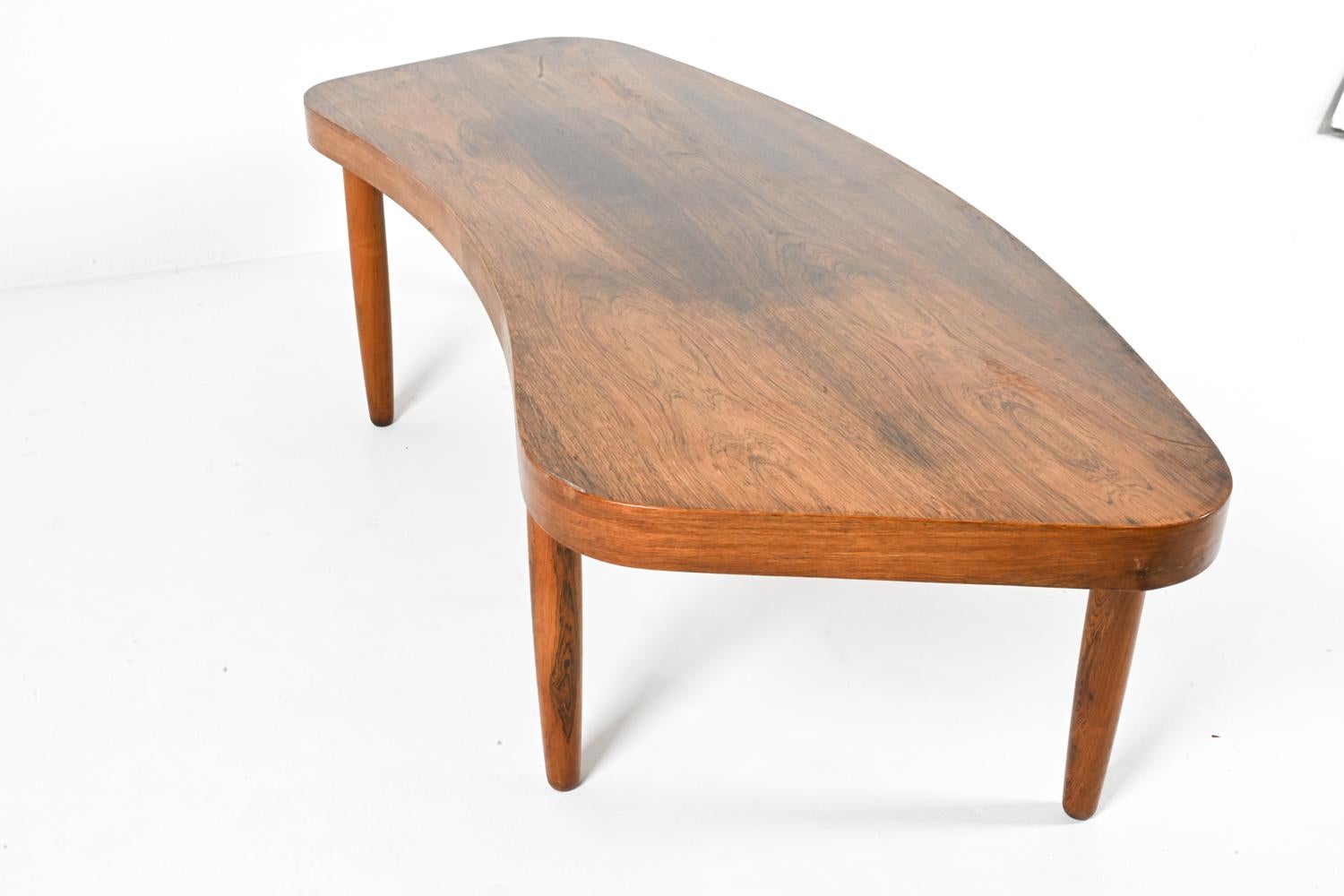 Curved Rosewood Coffee Table, Denmark 1960s For Sale 1