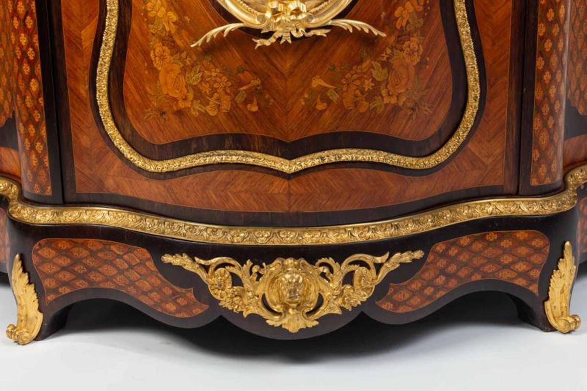 Gilt Curved Rosewood Veneer and Inlaid Height Stand Furniture
