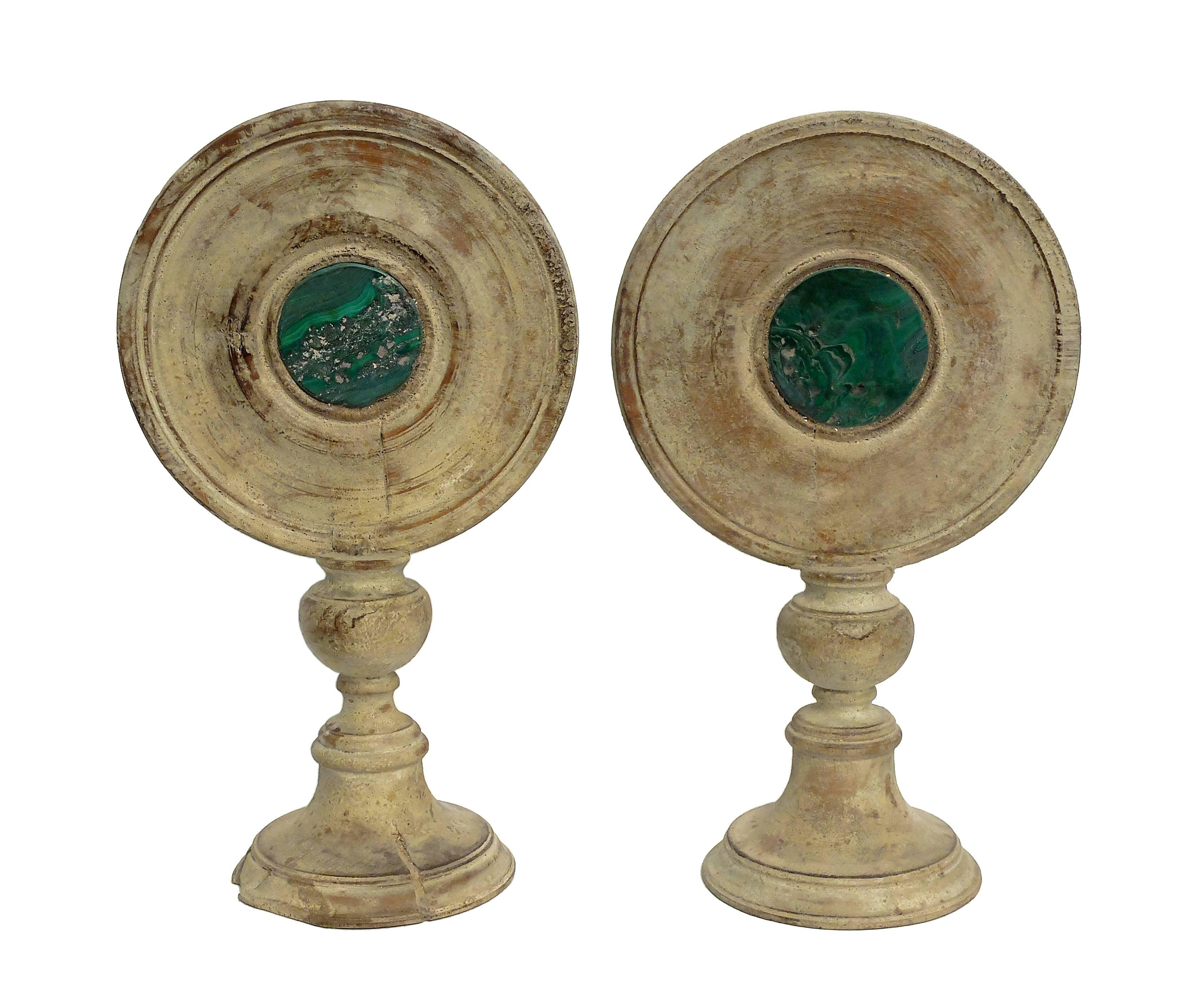 Curved Round Mirrors and Malachite from a Wunderkammer, Italy, circa 1880, Pair In Good Condition In Milan, IT