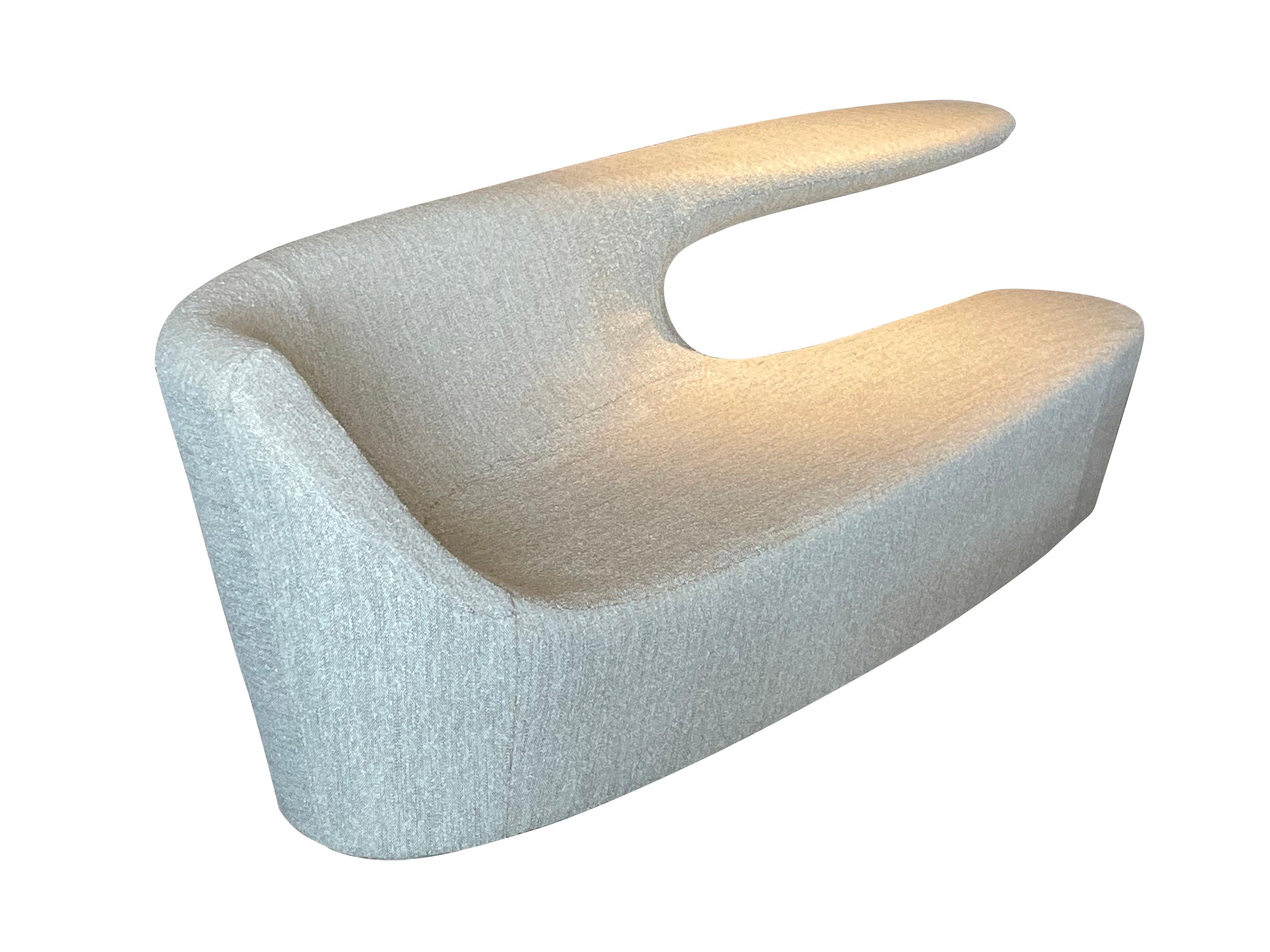 Curved Sculptural Sofa, Spanish, 1980s In Good Condition For Sale In New York, NY