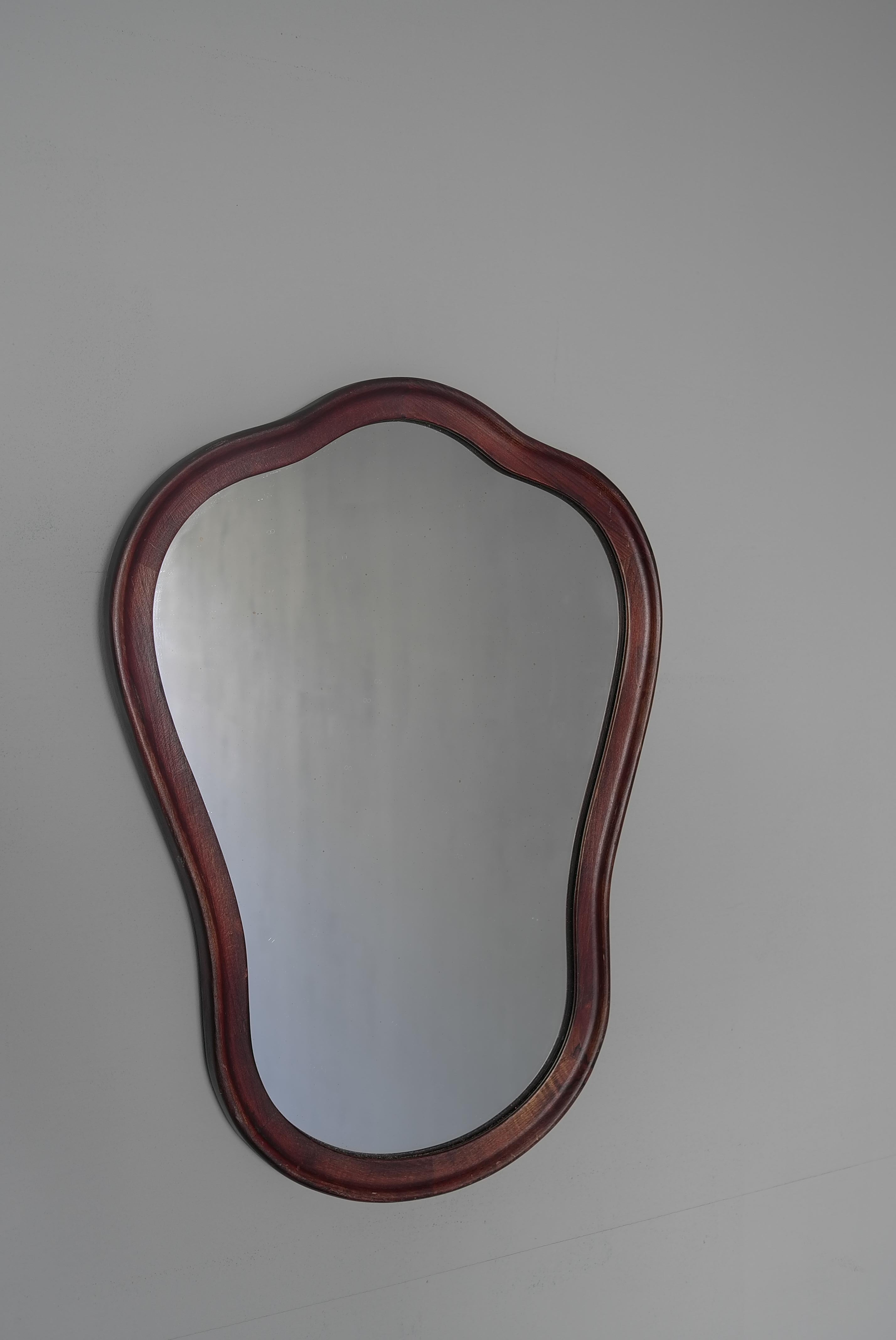 Curved Sculptural Wooden Wall Mirror, Italy 1960's For Sale 3