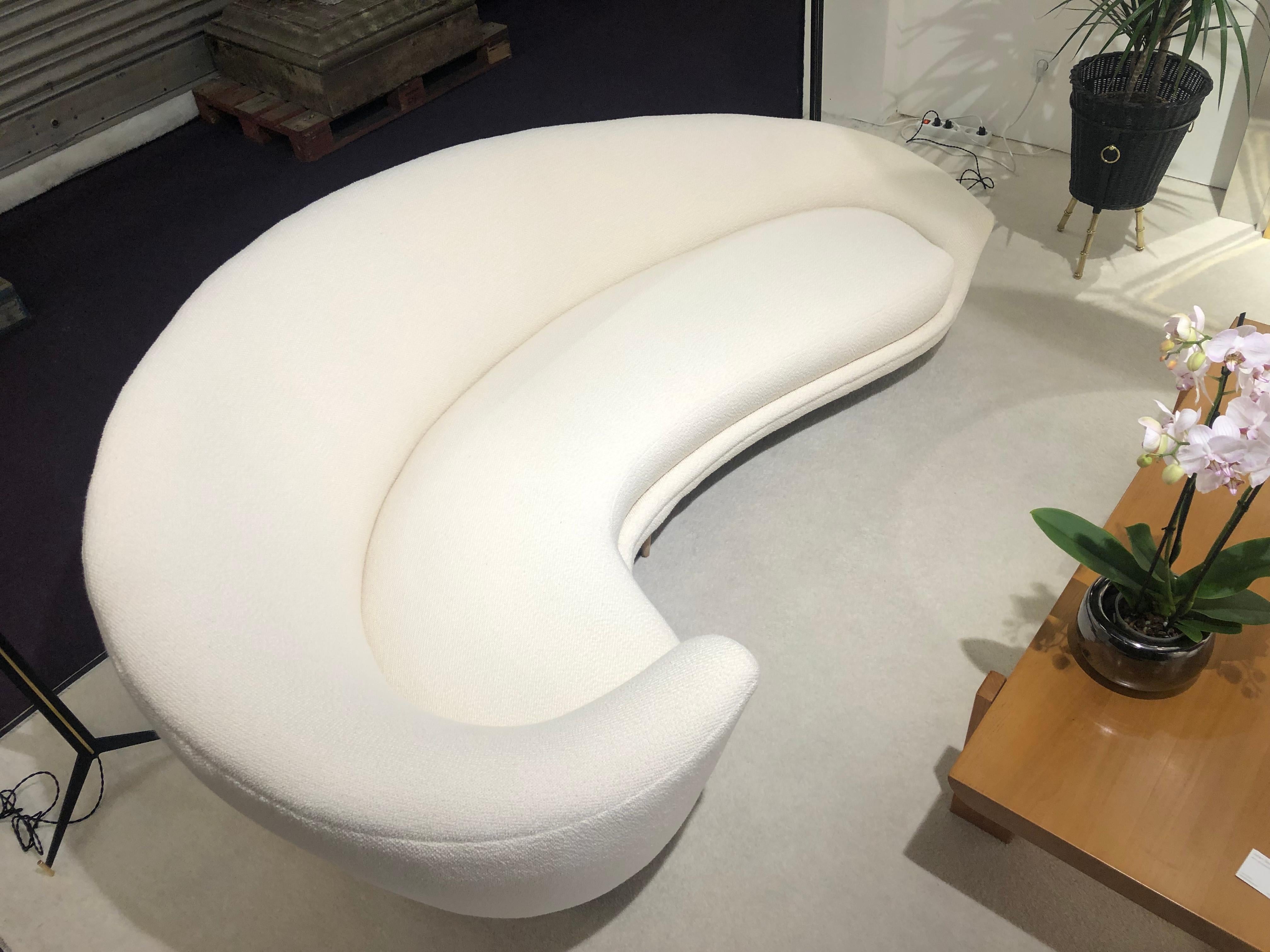 Curved Sofa by Frederico Munari, 1960 In Good Condition In Saint-Ouen, FR
