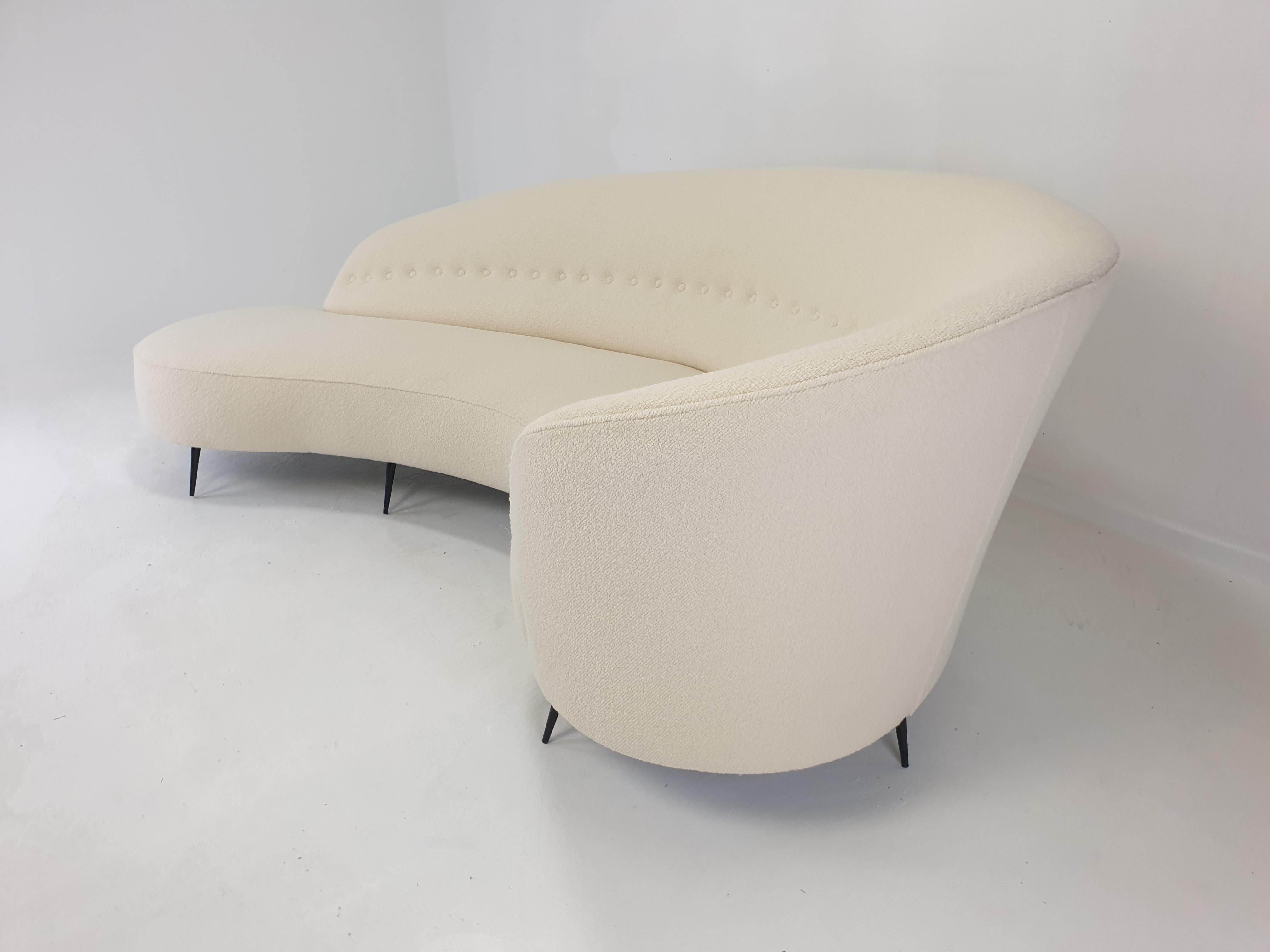 Curved Sofa by Frederico Munari Italy, 1960's For Sale 3