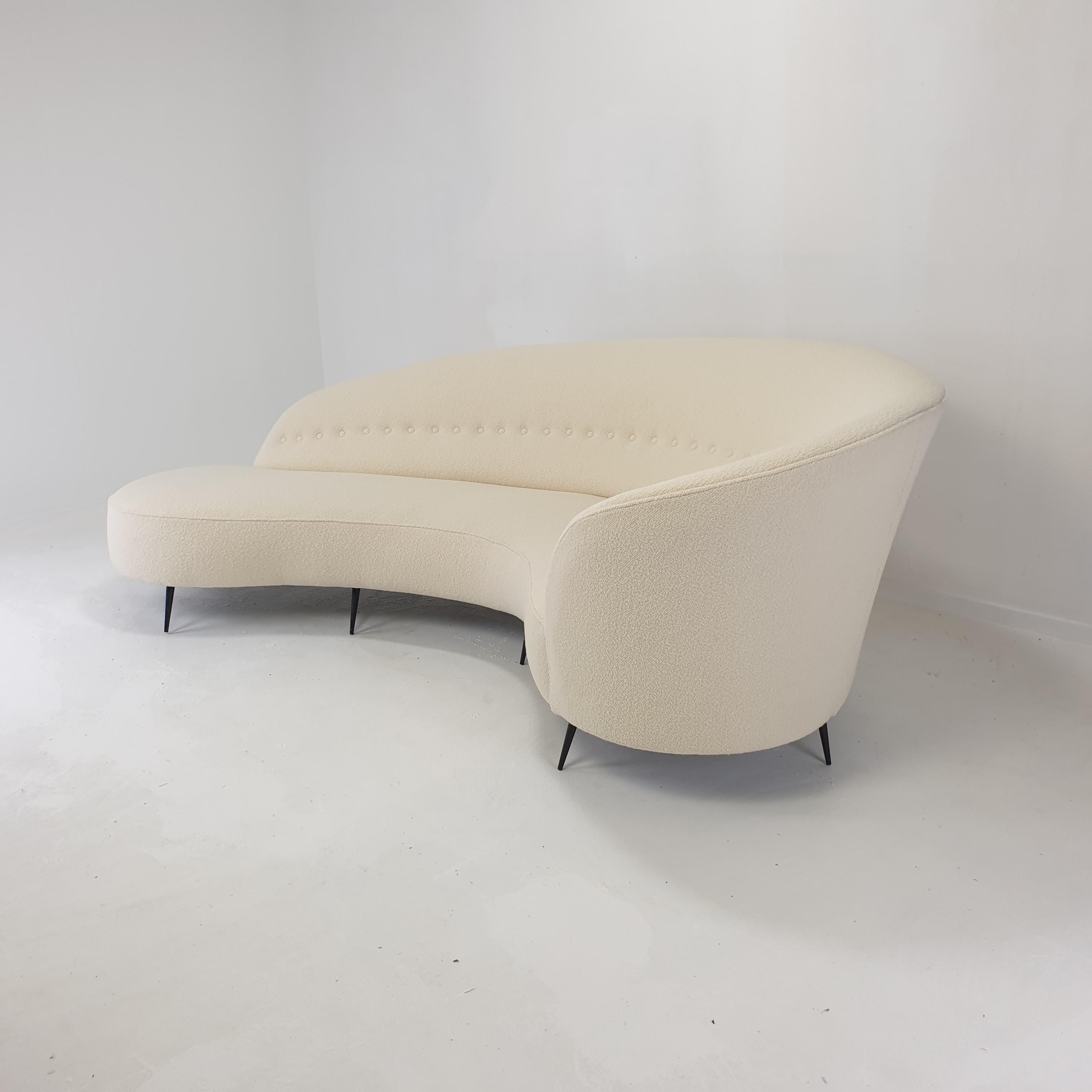 Curved Sofa by Frederico Munari Italy, 1960's For Sale 7
