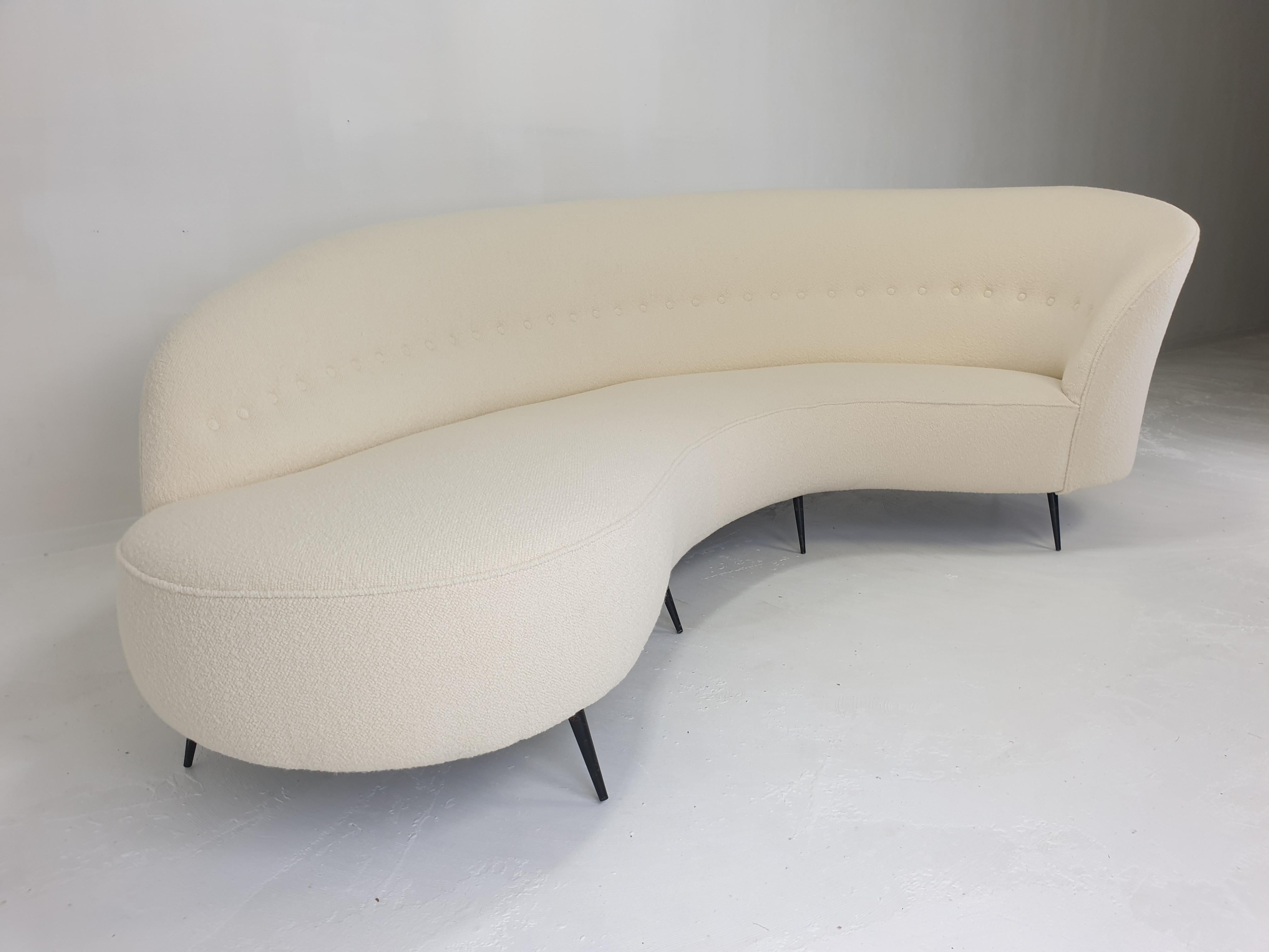 Curved Sofa by Frederico Munari Italy, 1960's For Sale 2