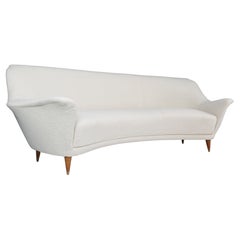 Gebogenes Sofa von Ico Parisi aus neu gepolstertem Teddy-Stoff, Italien 1950er Jahre 