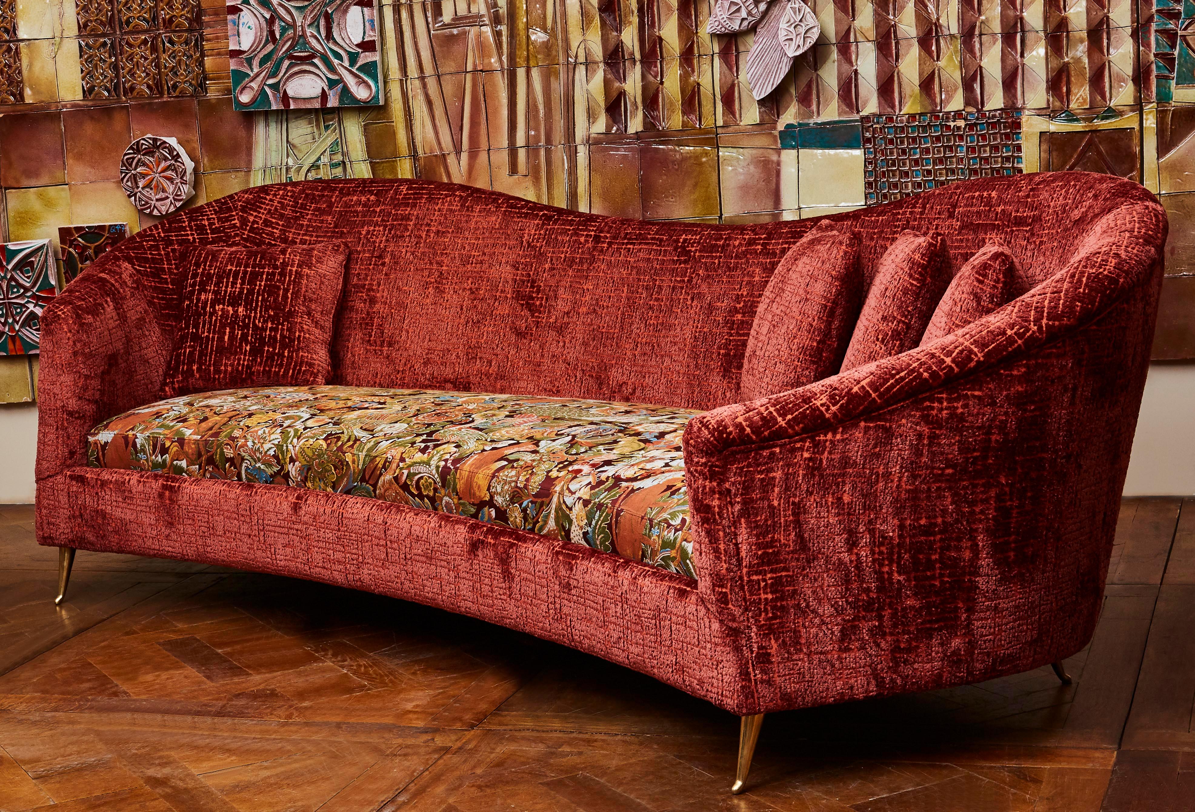 Mid-Century Modern Curved Sofa by Studio Glustin