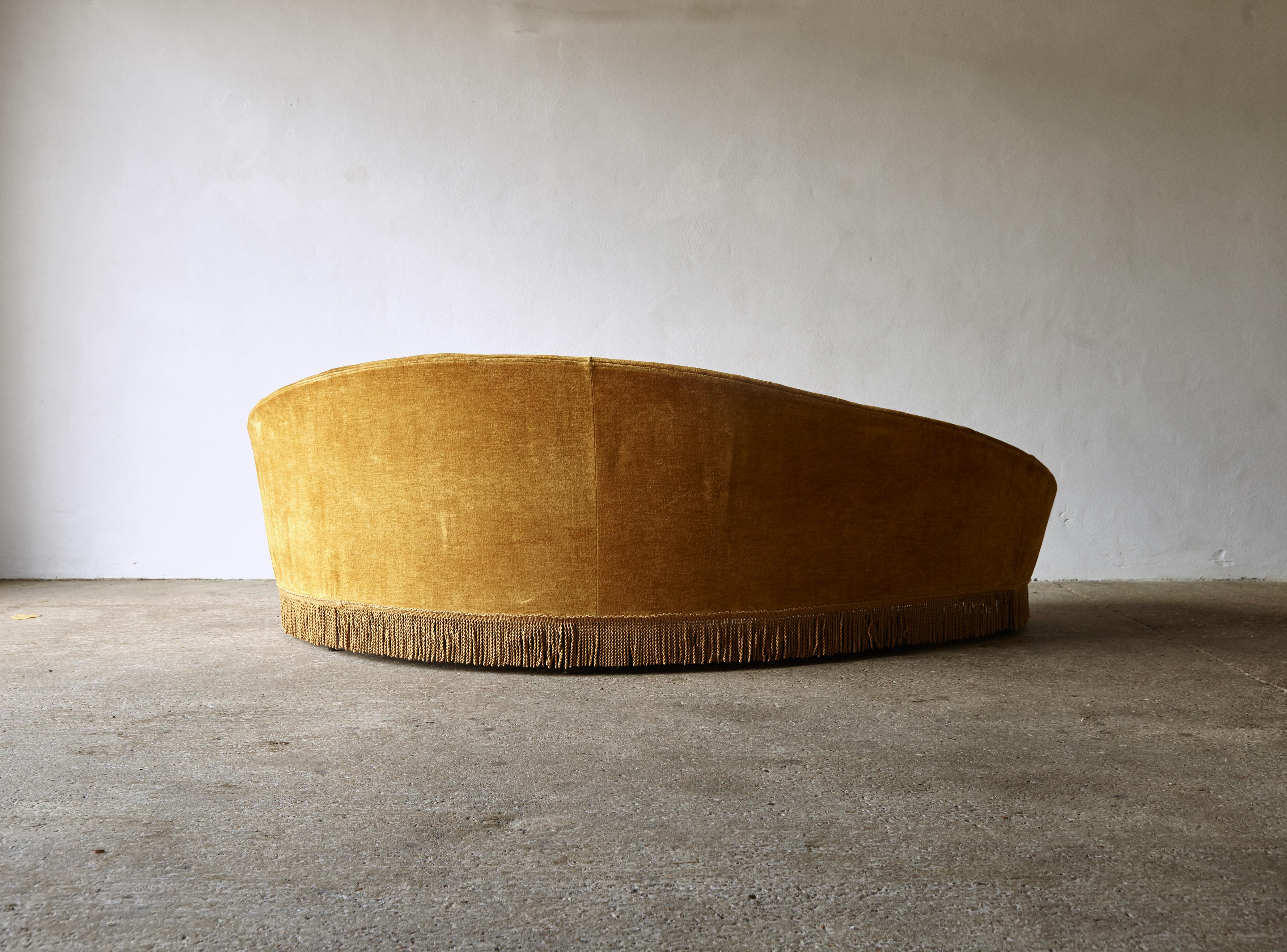 Mid-Century Modern Curved Sofa, Ico Parisi / Federico Munari, Italy, 1950 For Sale