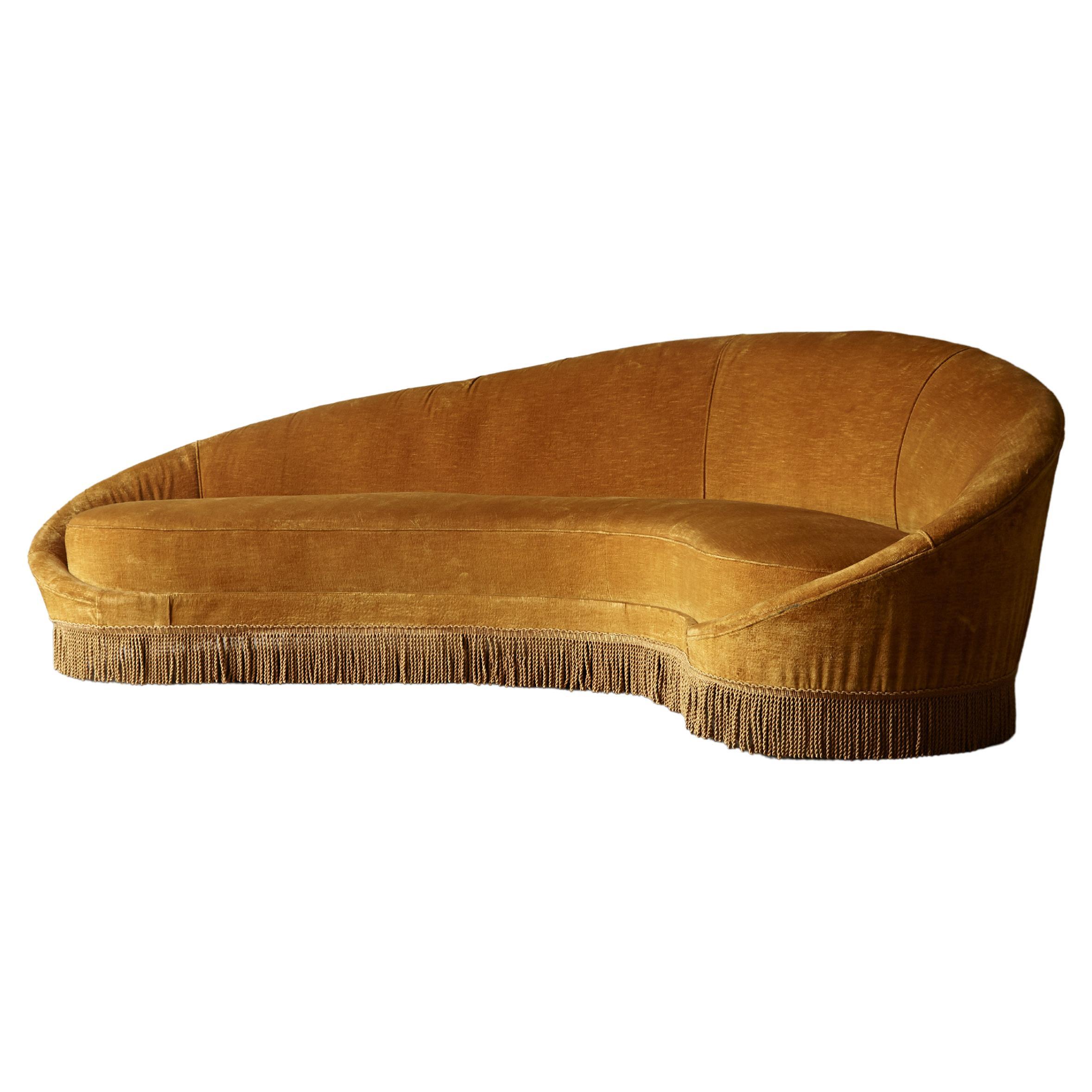 Curved Sofa, Ico Parisi / Federico Munari, Italy, 1950 For Sale