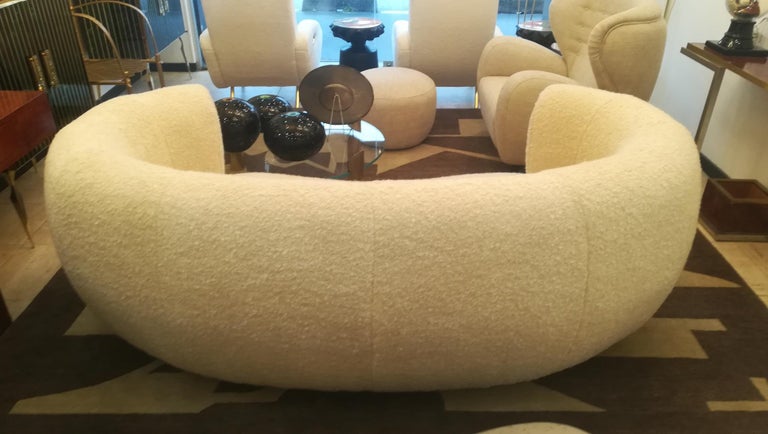 Curved Sofa in Beige Bouclette Fabric For Sale 8